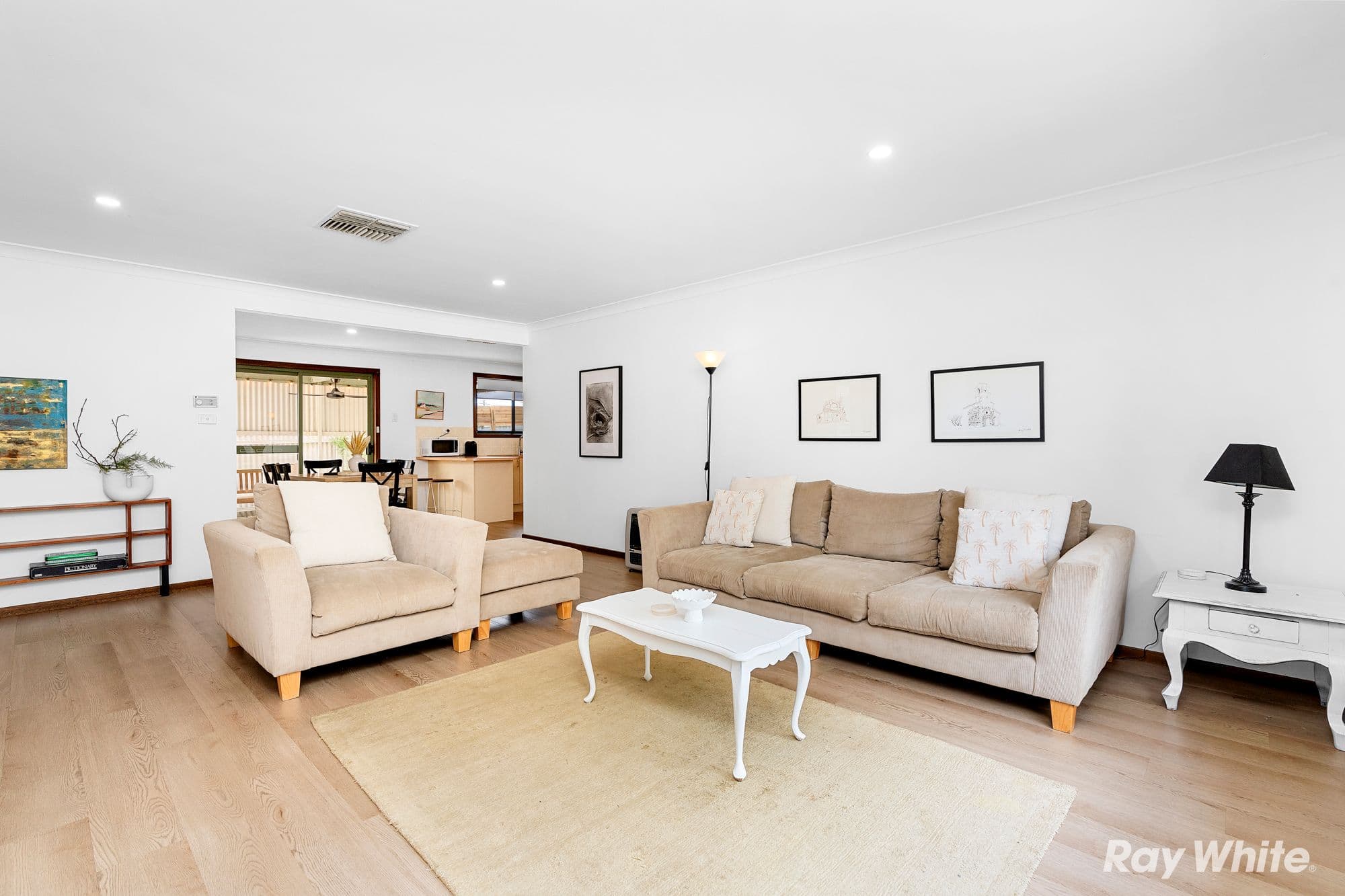 13 Oleander Crescent , Lake Albert NSW 2650, Lake Albert - Thumbnail 4