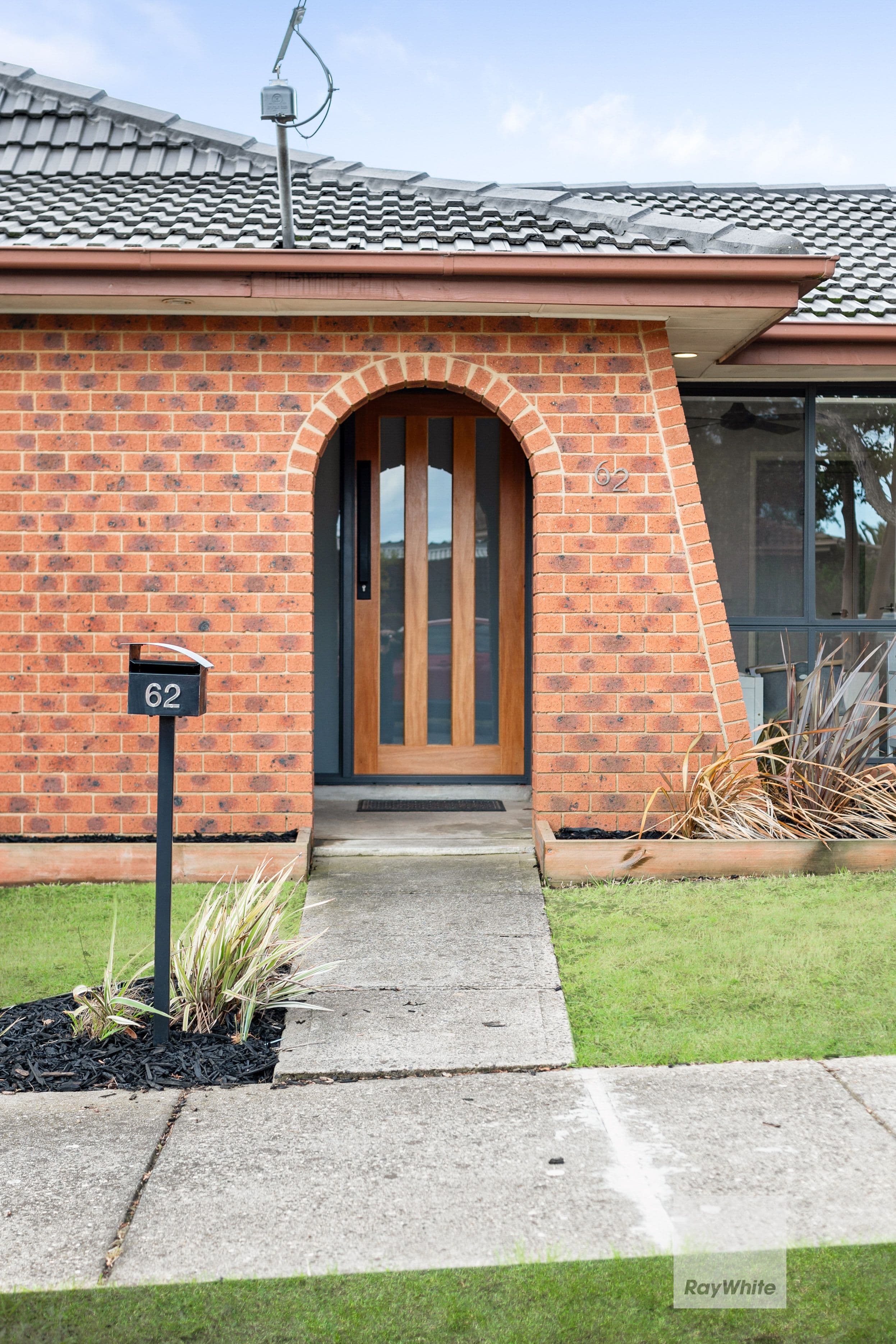 62 Harricks Crescent , Attwood VIC 3049, Attwood - Thumbnail 4