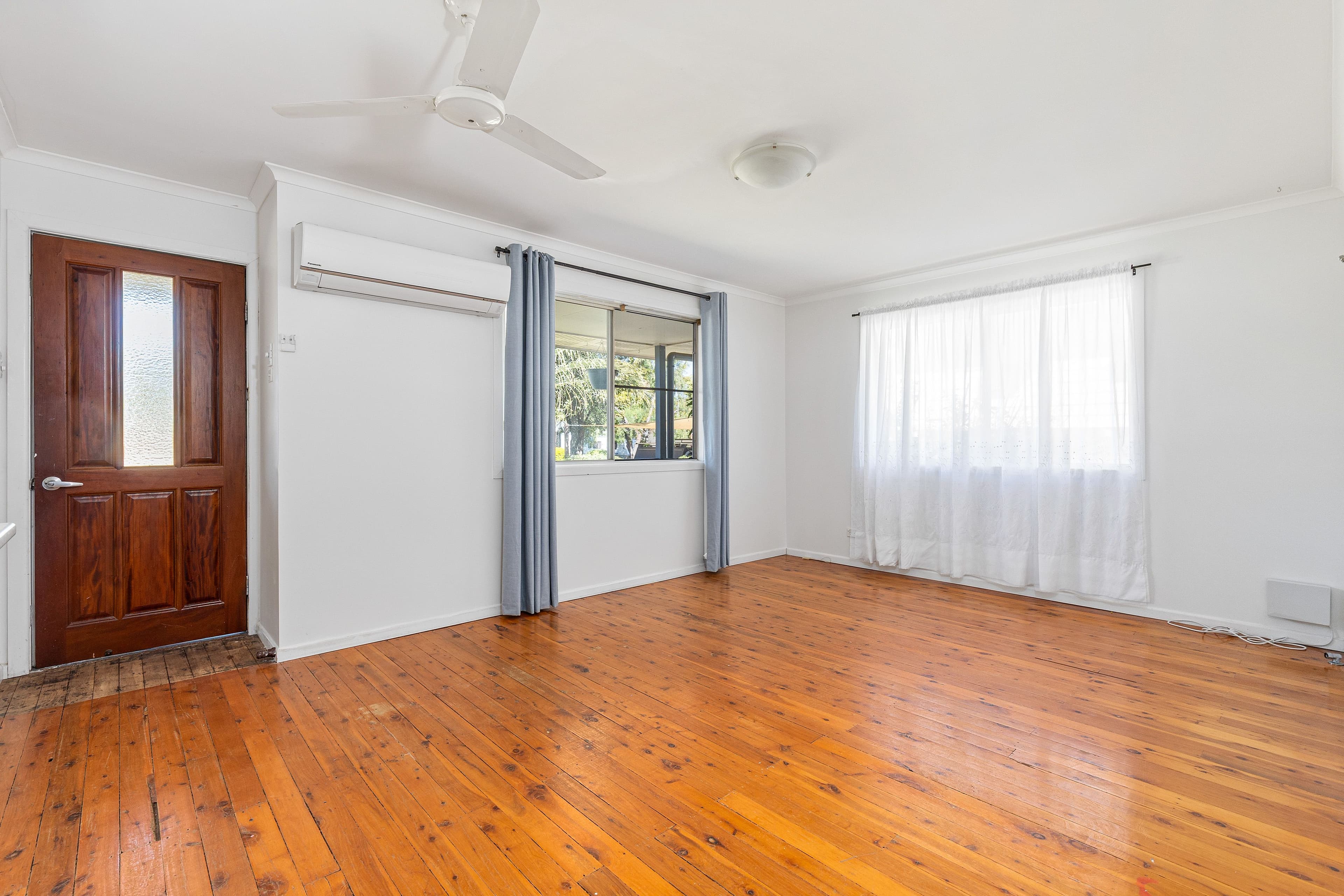 23 Diamond Avenue , Emerald QLD 4720, Emerald - Thumbnail 6