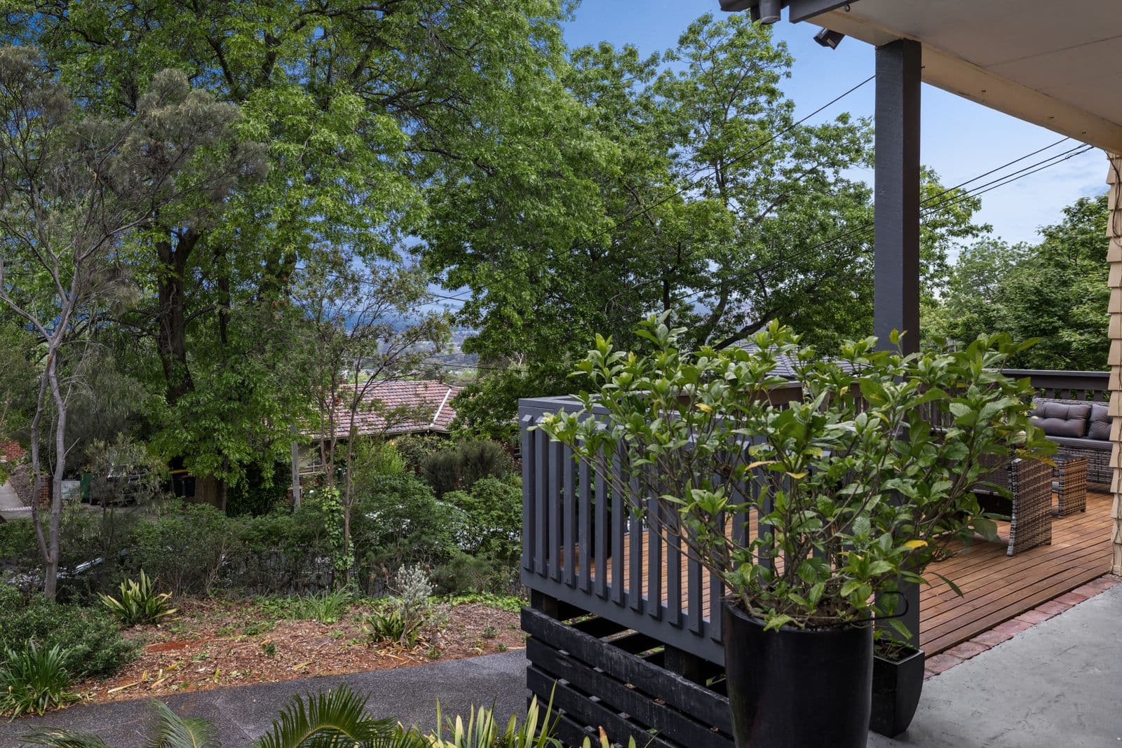 27 Grandview Road , Box Hill South VIC 3128, Box Hill South - Thumbnail 2