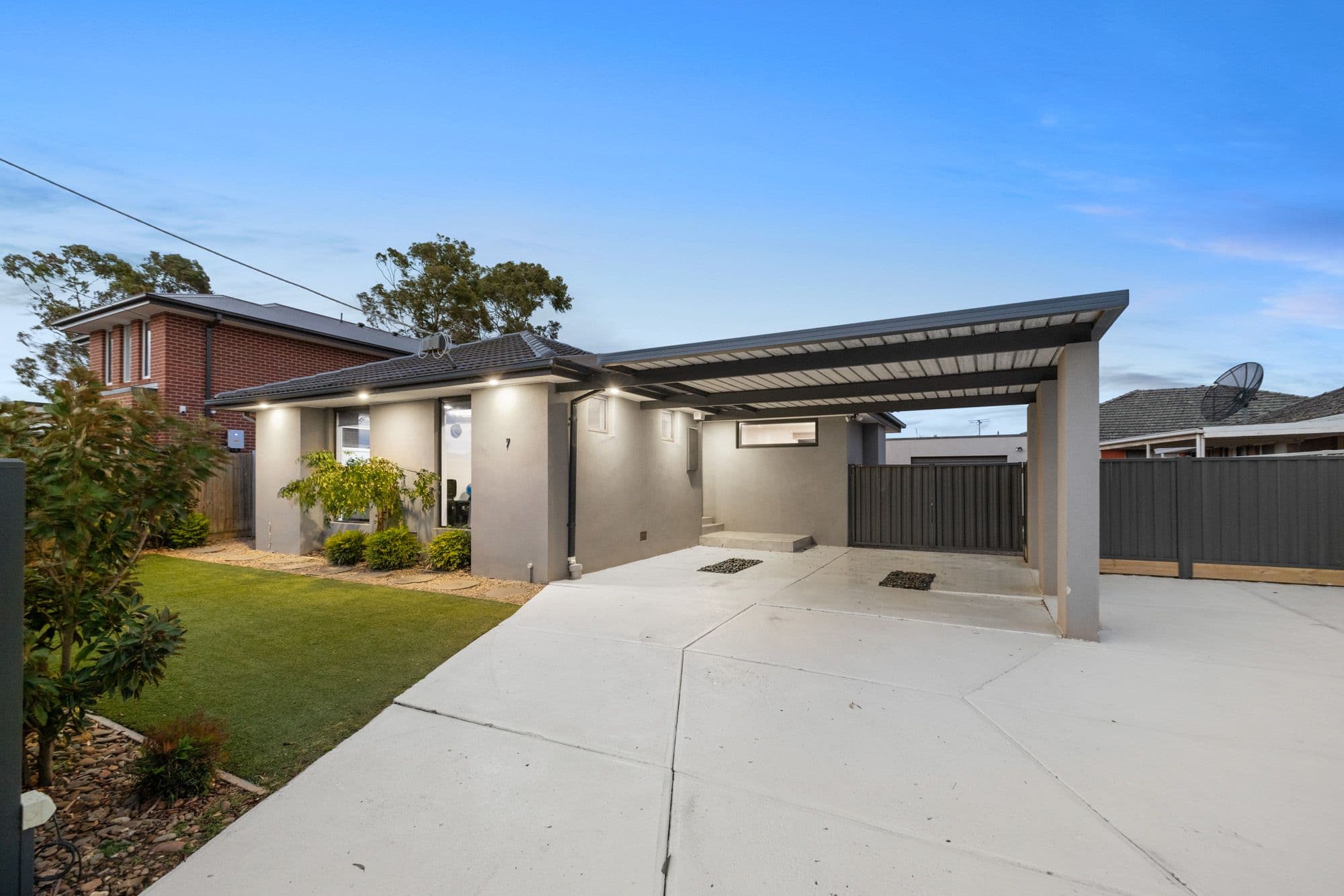 7 Raven Grove , Werribee VIC 3030, Werribee - Thumbnail 2