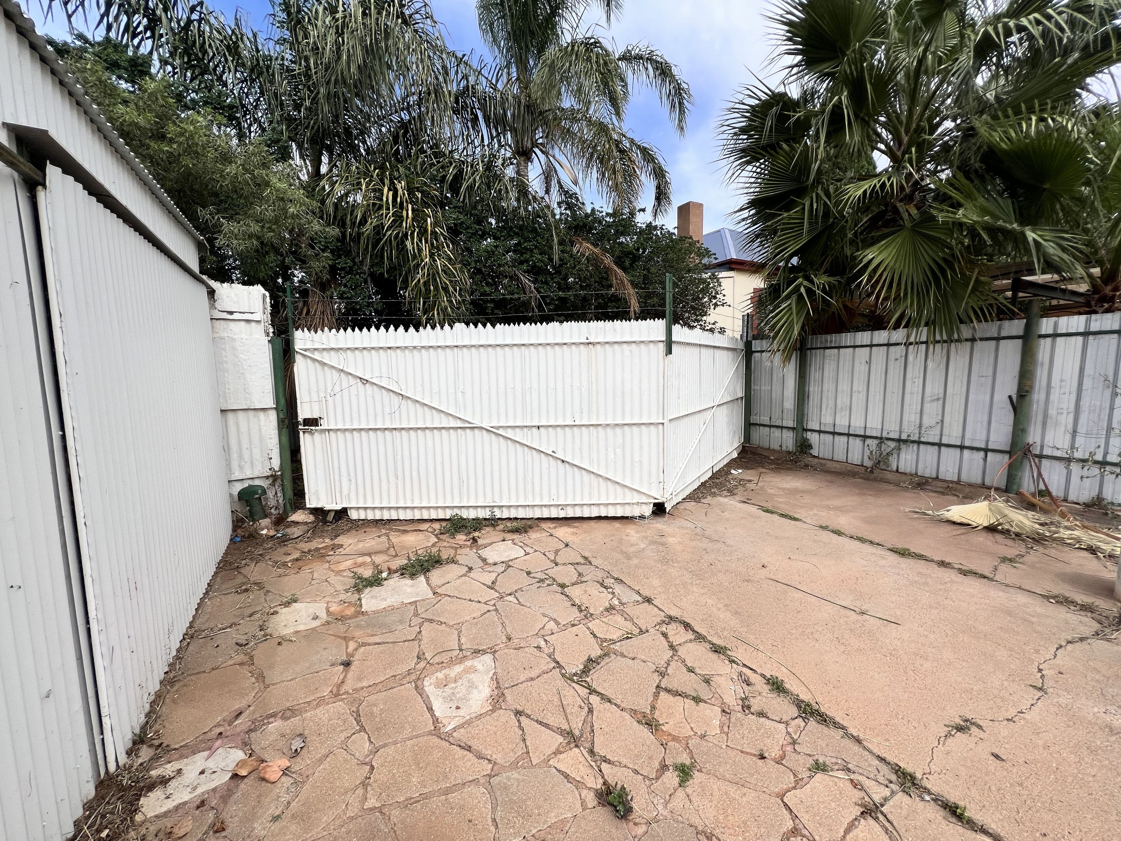 203 Iodide Street , Broken Hill NSW 2880, Broken Hill - Thumbnail 4