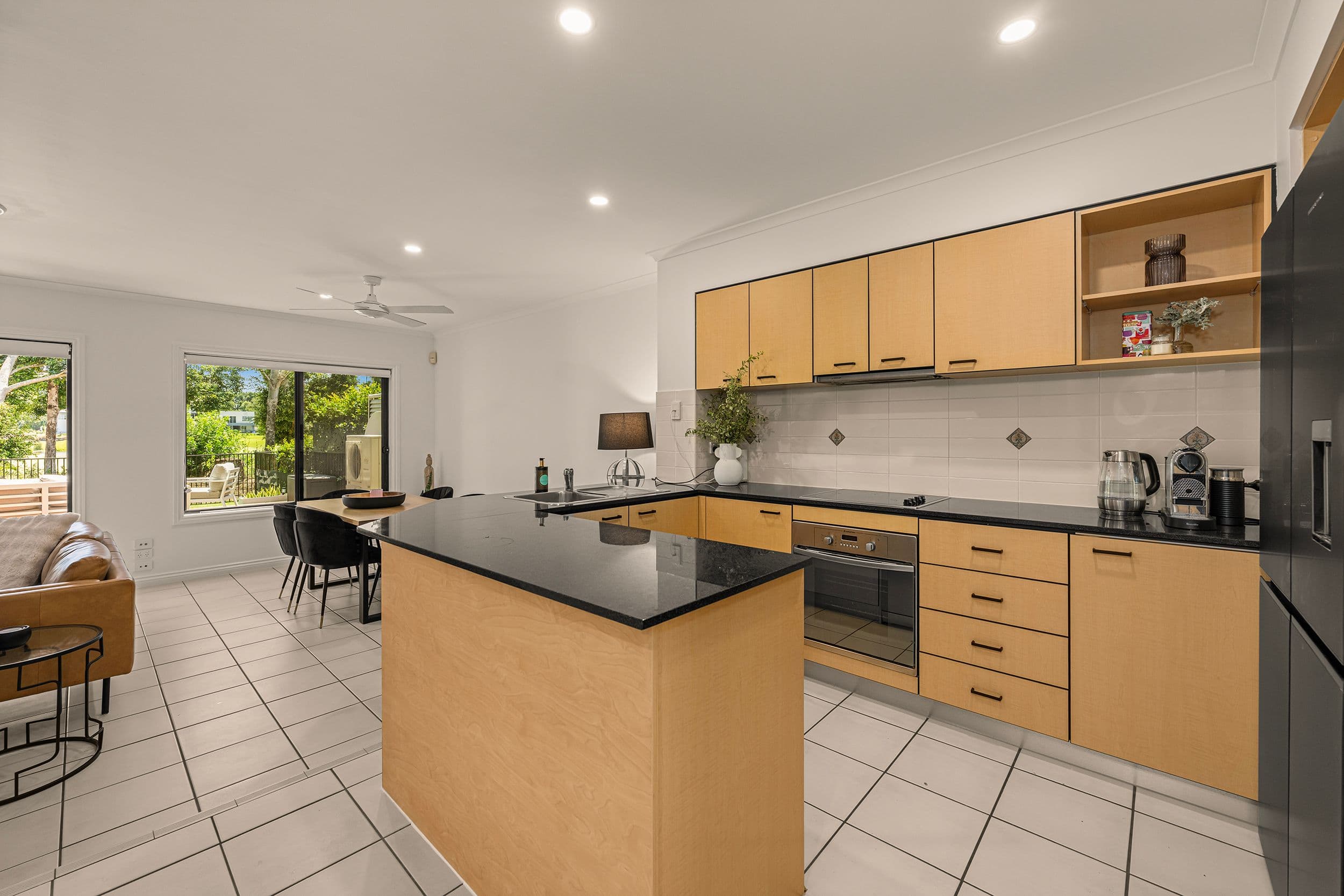 8858 Magnolia Drive East , Hope Island QLD 4212, Hope Island - Thumbnail 8