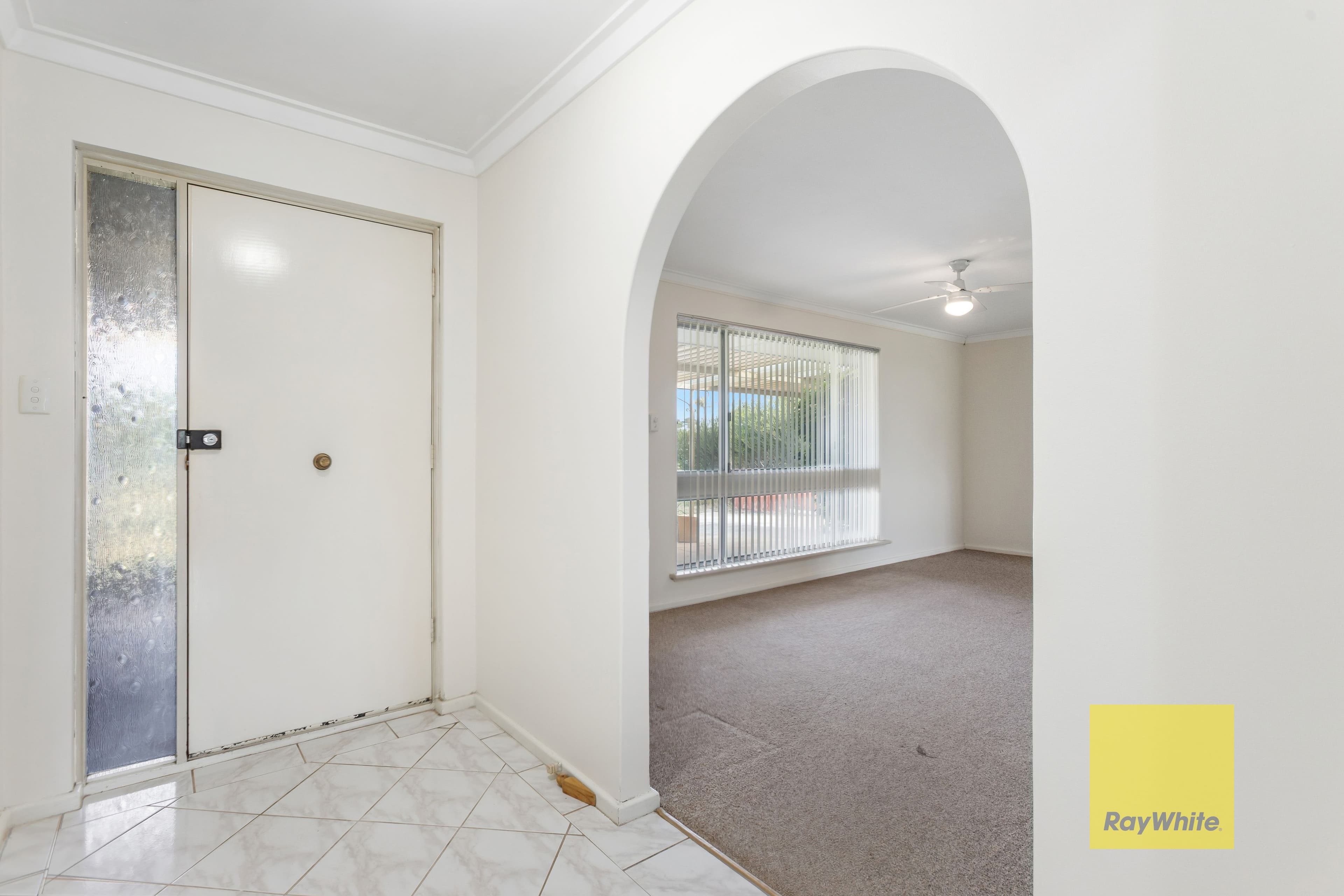 49 Mallee Way , Forrestfield WA 6058, Forrestfield - Thumbnail 3