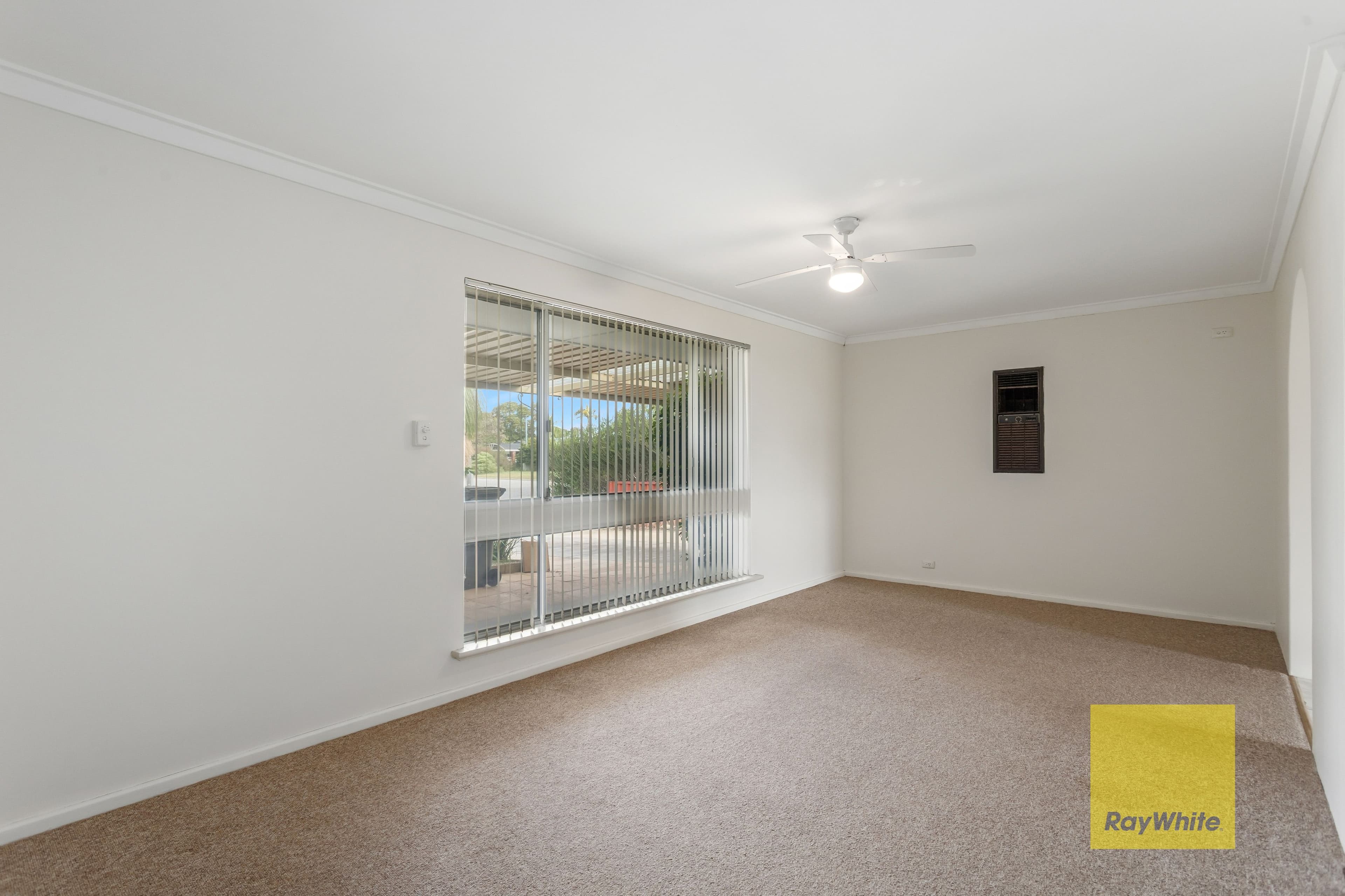 49 Mallee Way , Forrestfield WA 6058, Forrestfield - Thumbnail 5