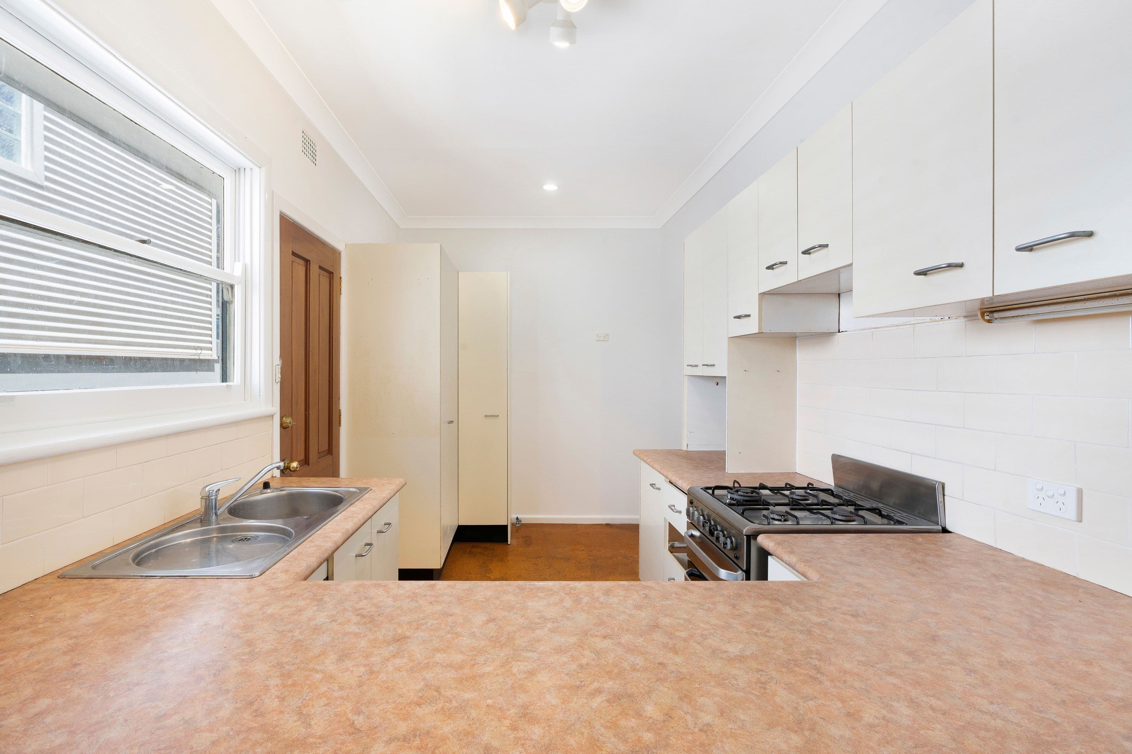 11 Cudgee Crescent , Mount Kembla NSW 2526, Mount Kembla - Thumbnail 4