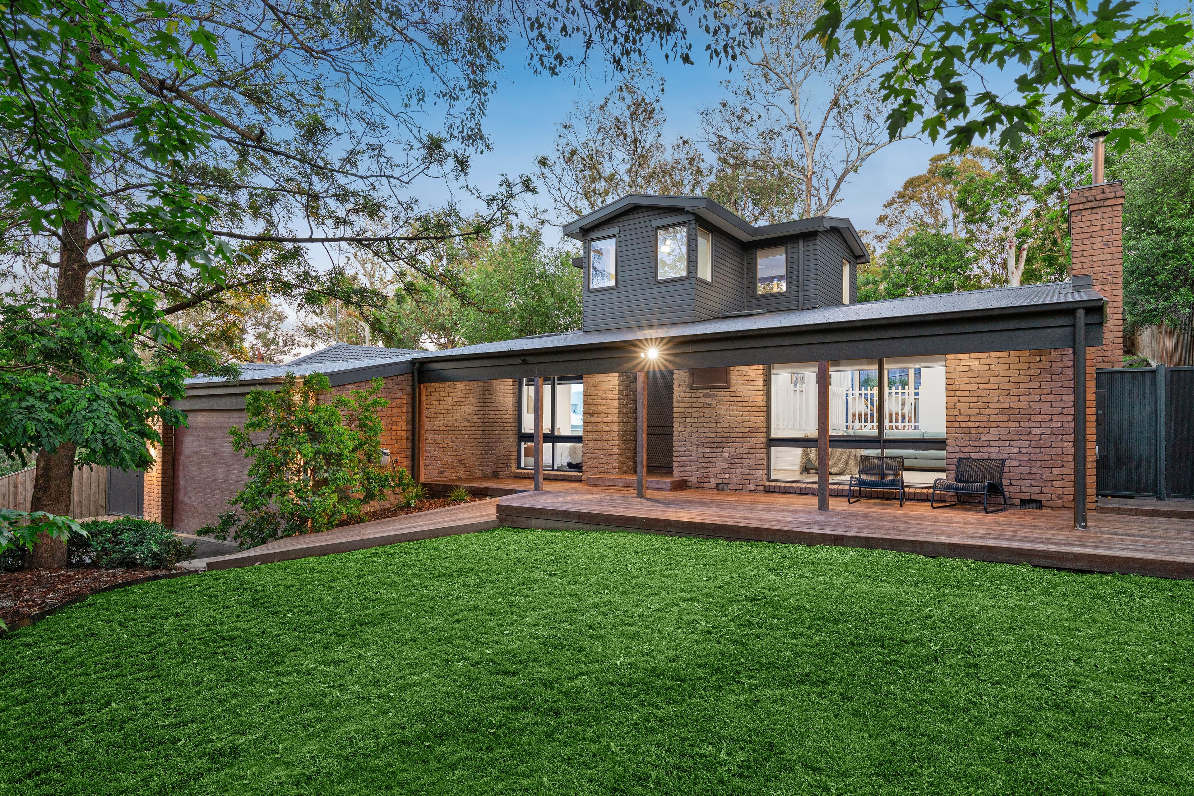 4 Dunstan Drive , Hurstbridge VIC 3099, Hurstbridge - Image 1