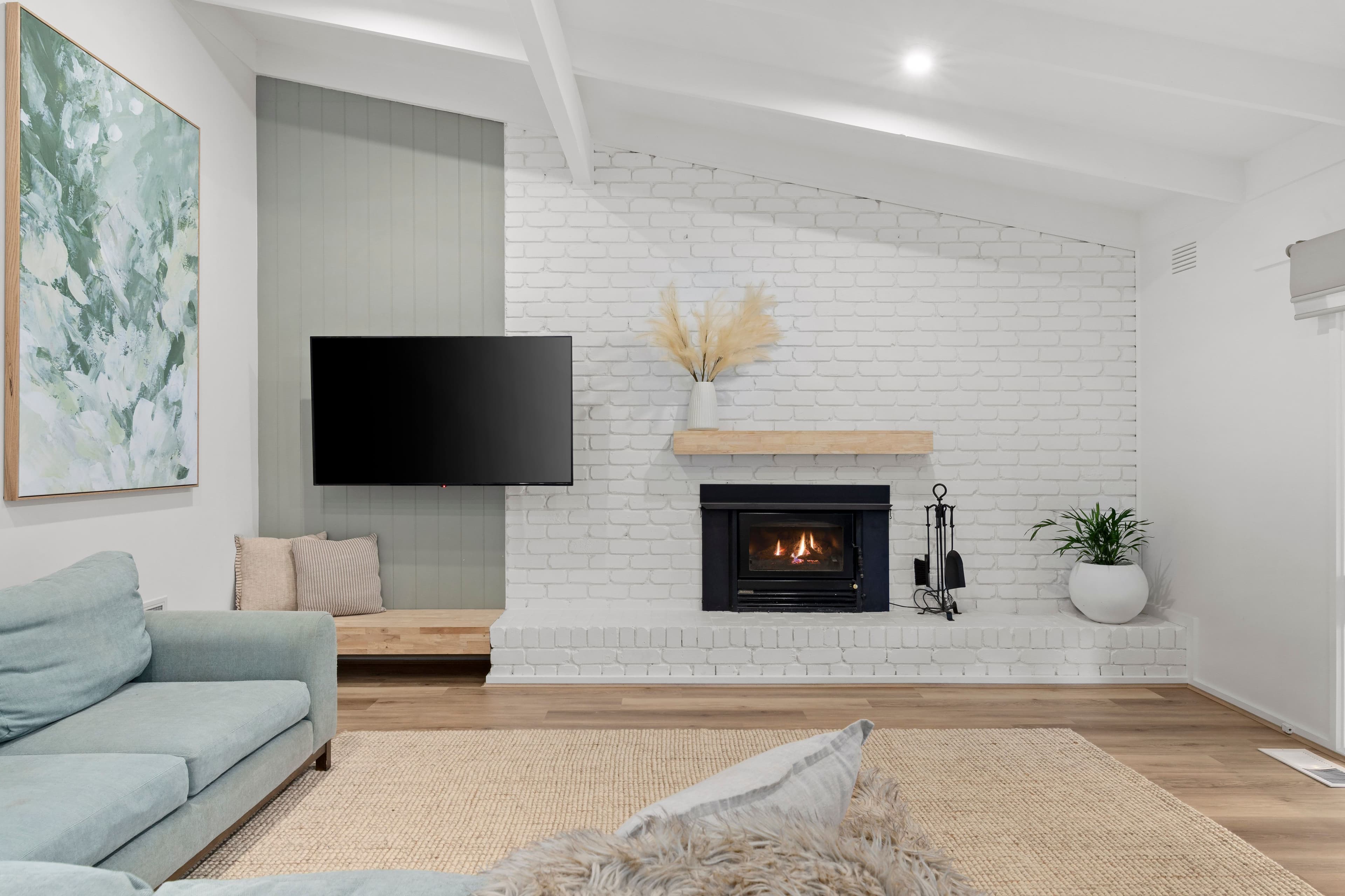 4 Dunstan Drive , Hurstbridge VIC 3099, Hurstbridge - Thumbnail 3