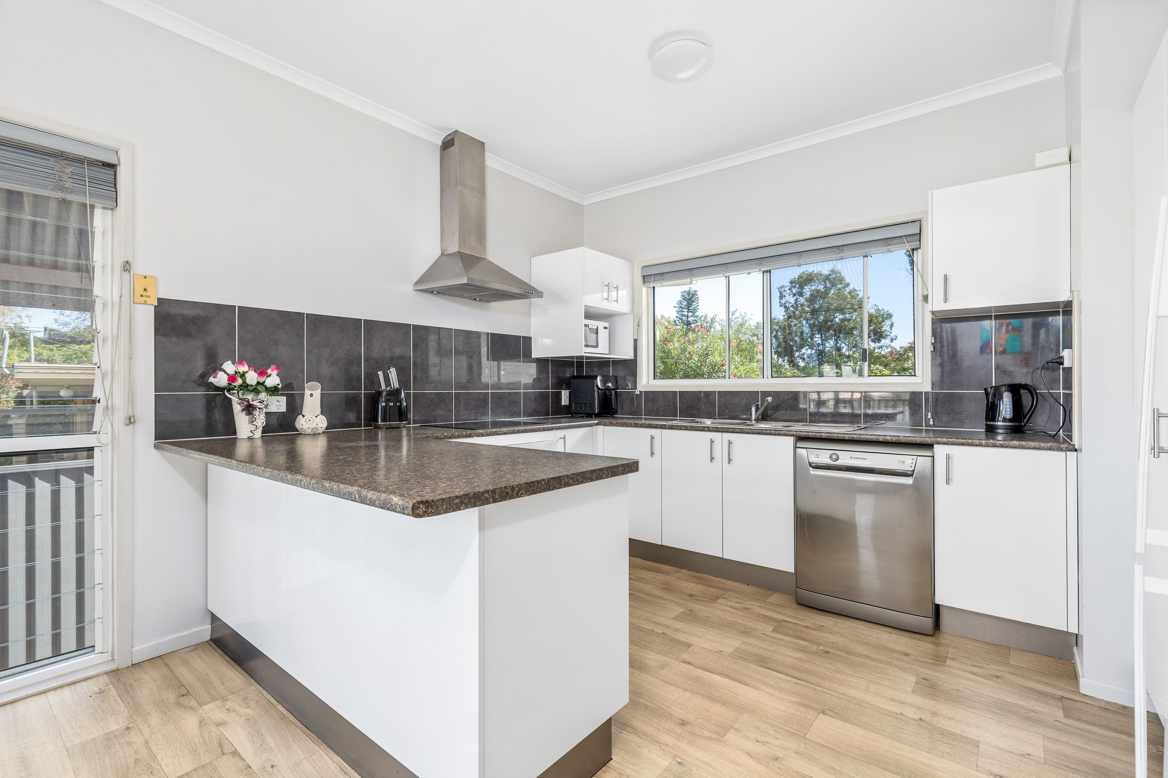 55 Yamala Street , Emerald QLD 4720, Emerald - Thumbnail 7