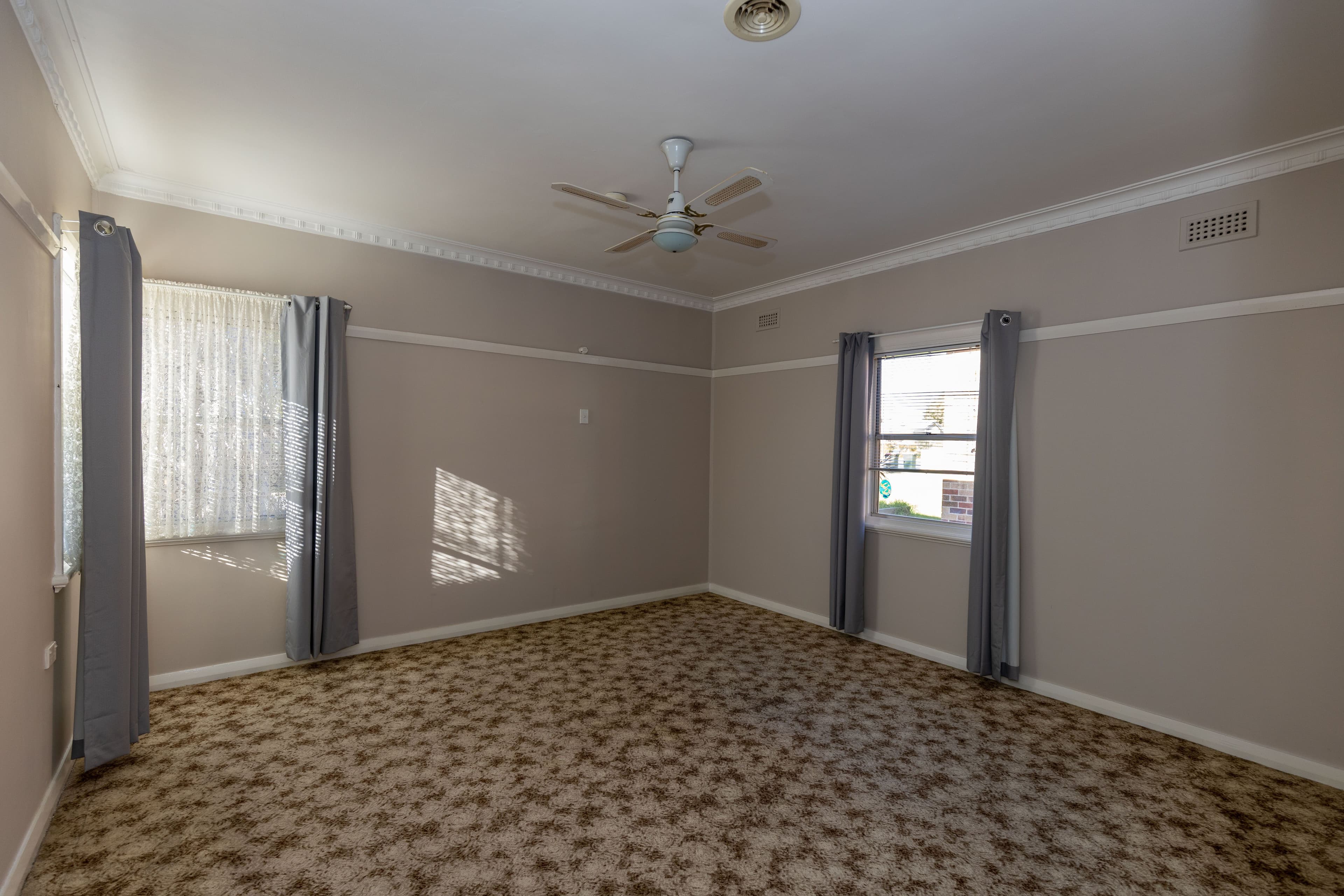 20 Herbert Street , Inverell NSW 2360, Inverell - Thumbnail 2