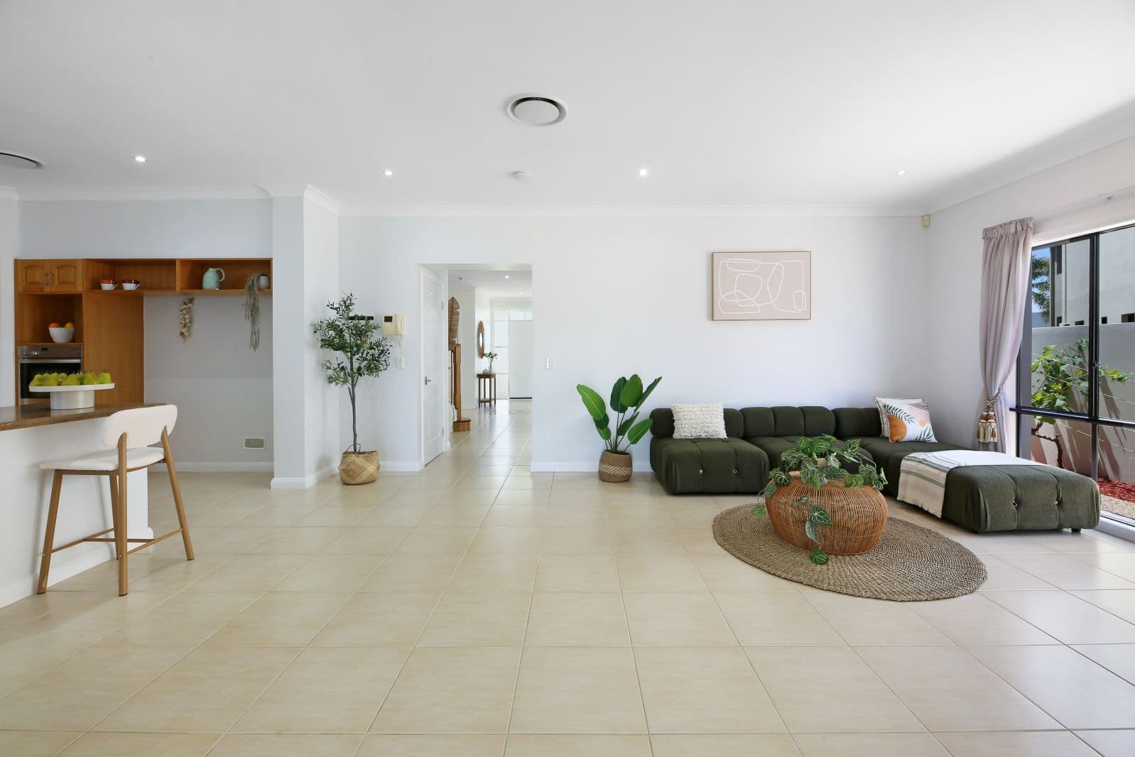 145 Palm Meadows Drive , Carrara QLD 4211, Carrara - Thumbnail 6