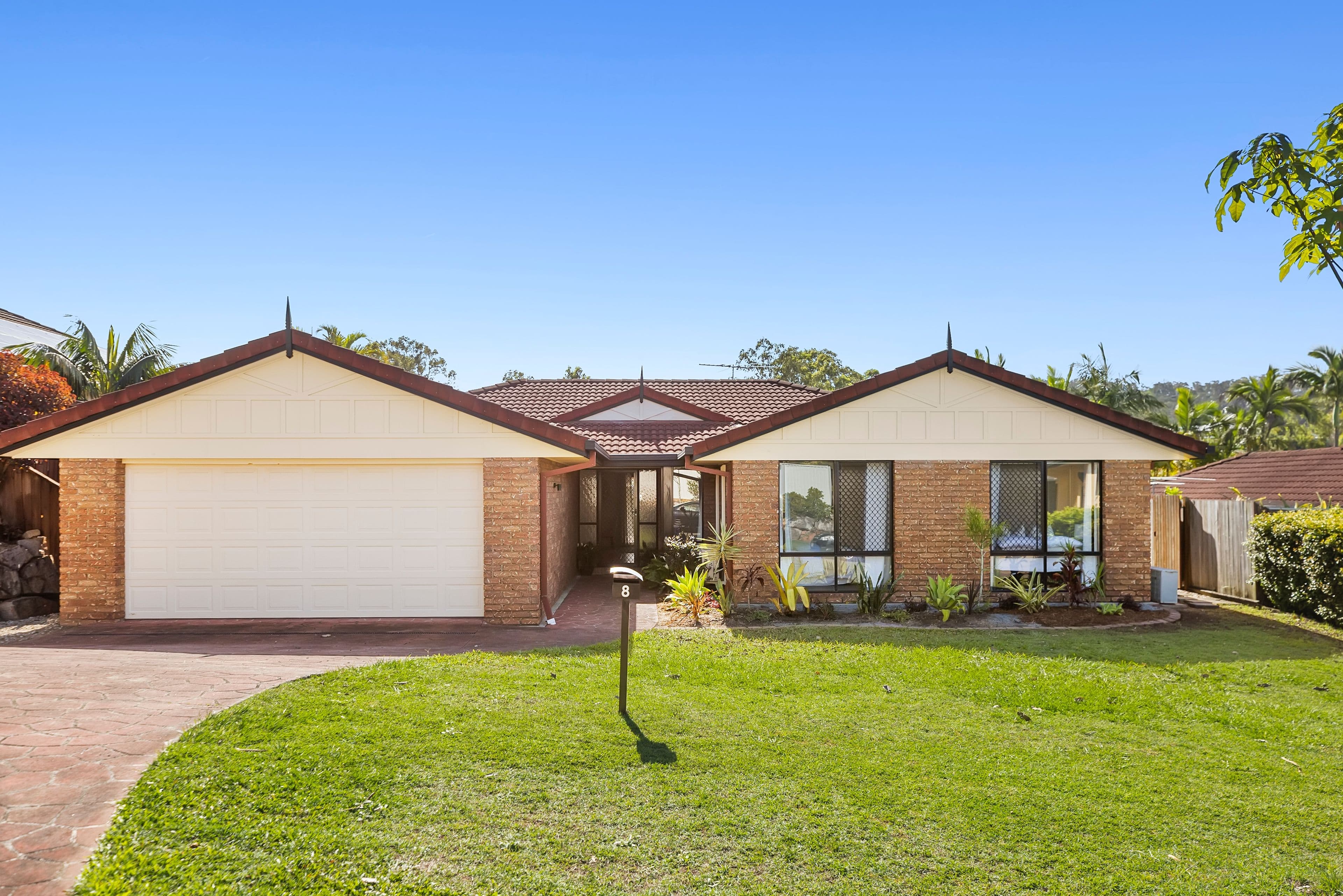 8 Wyellan Place , Upper Kedron QLD 4055, Upper Kedron - Image 1