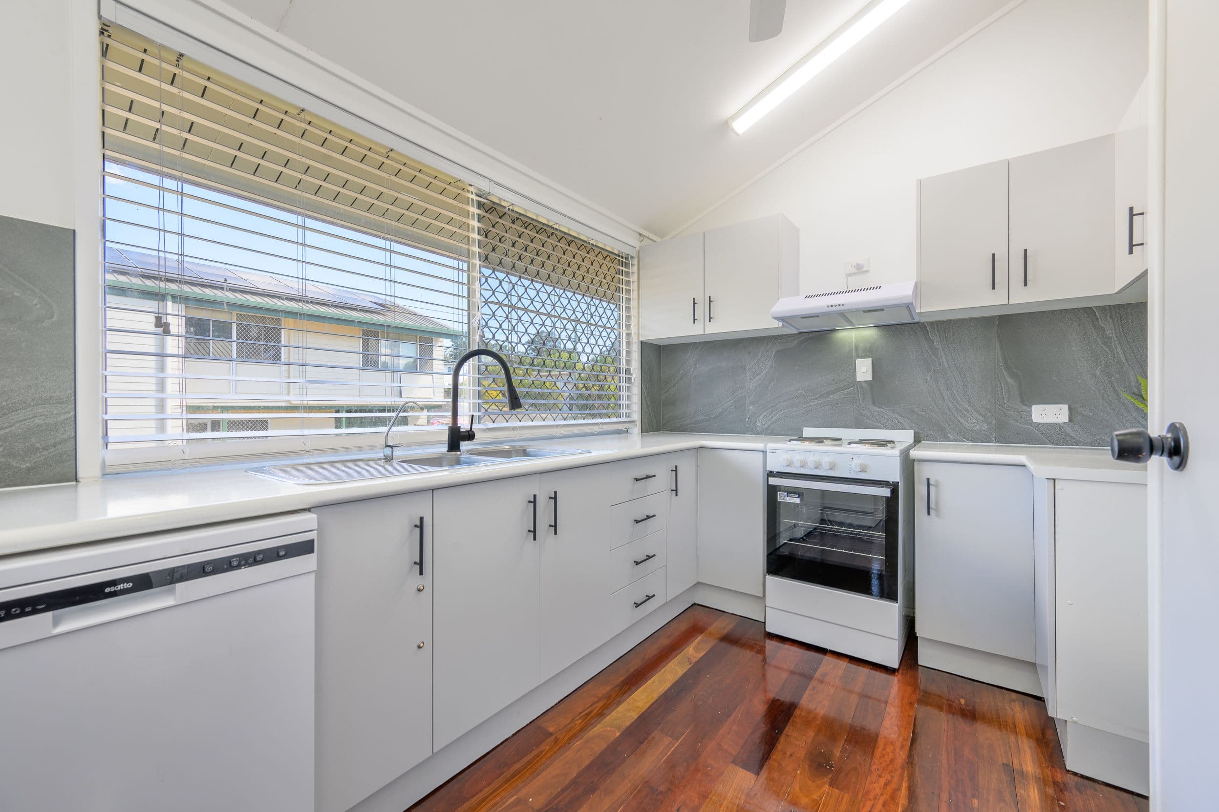 41 Beak Street , New Auckland QLD 4680, New Auckland - Thumbnail 6