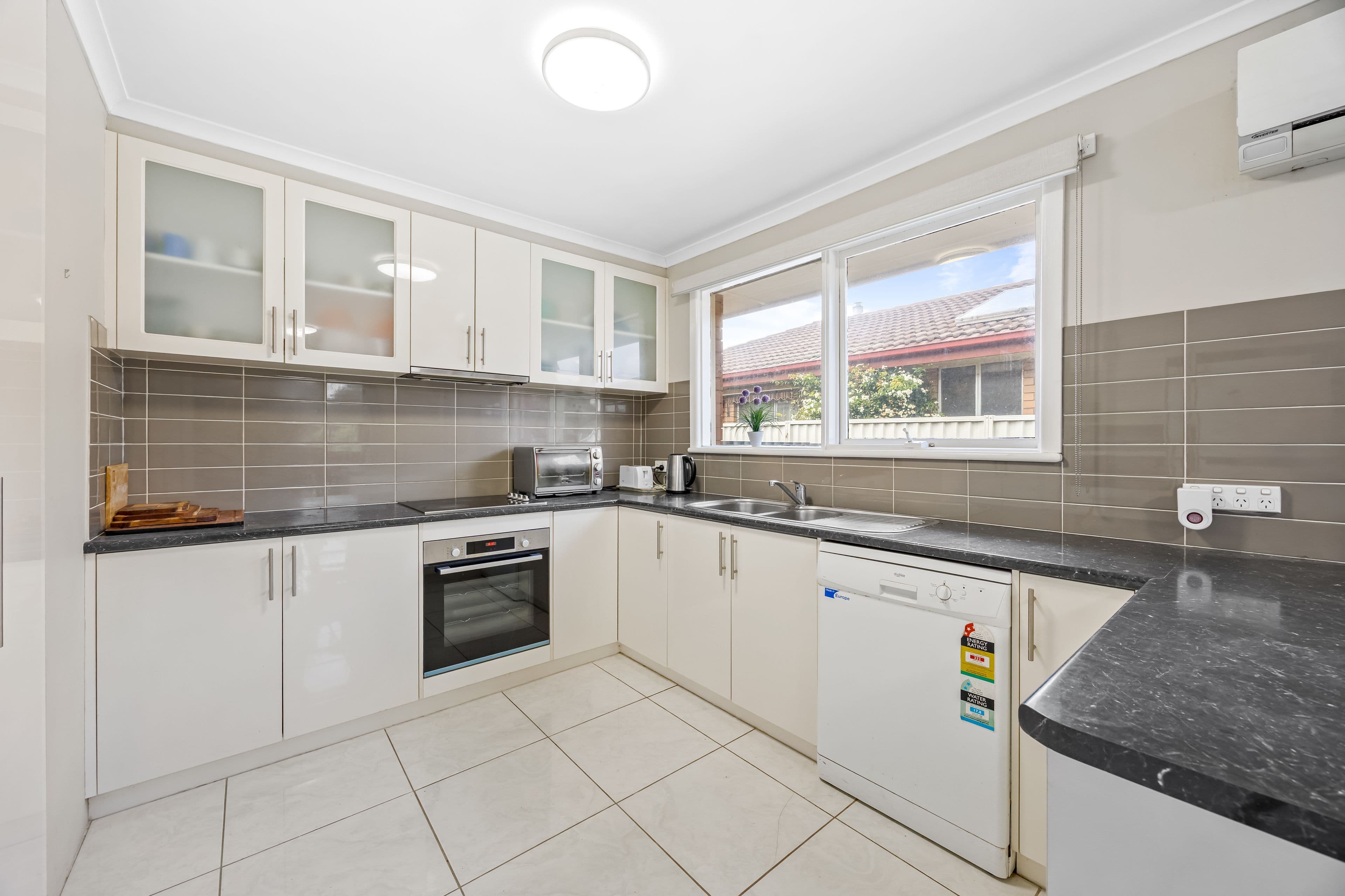 44 Webbcona Parade , Wendouree VIC 3355, Wendouree - Thumbnail 8