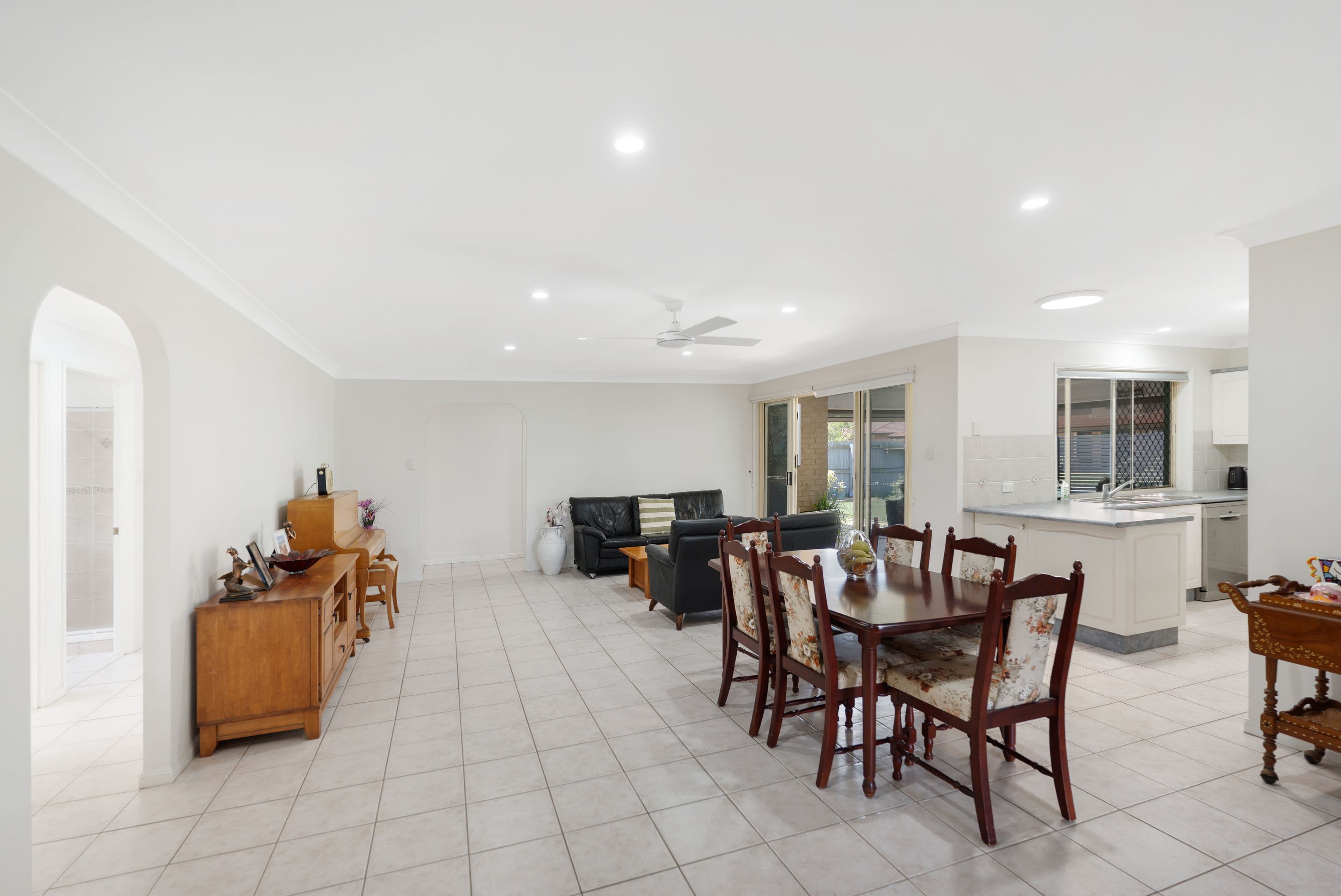 49 Warrego Crescent , Murrumba Downs QLD 4503, Murrumba Downs - Thumbnail 3