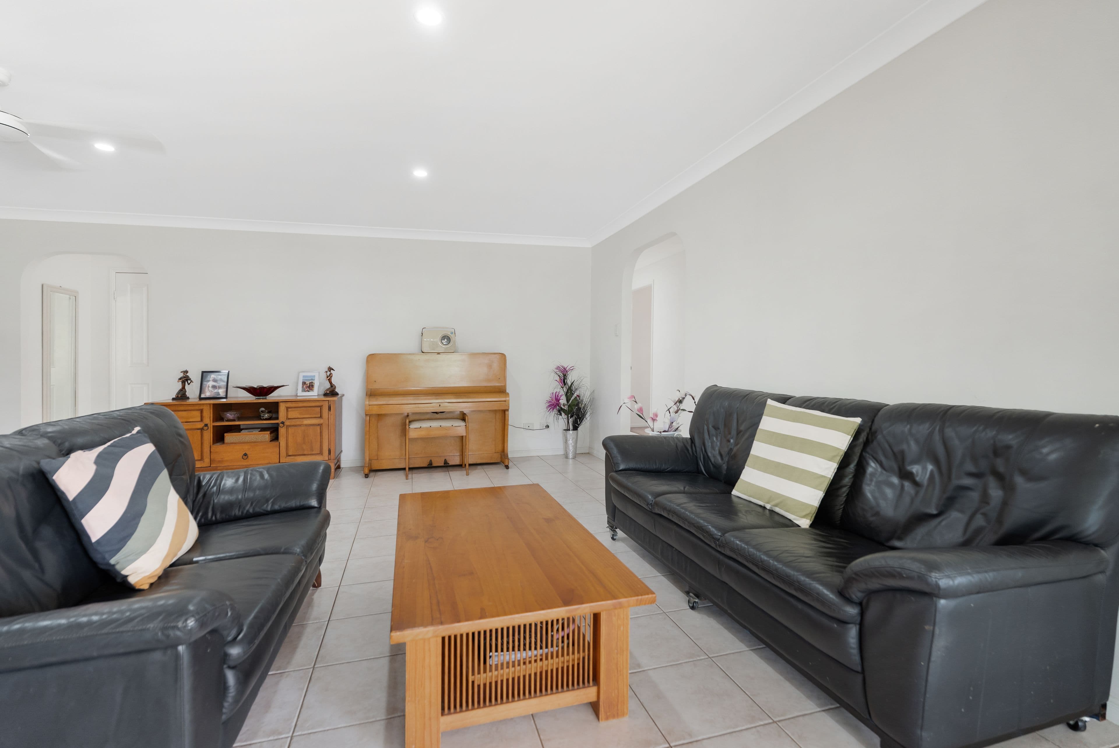 49 Warrego Crescent , Murrumba Downs QLD 4503, Murrumba Downs - Thumbnail 6