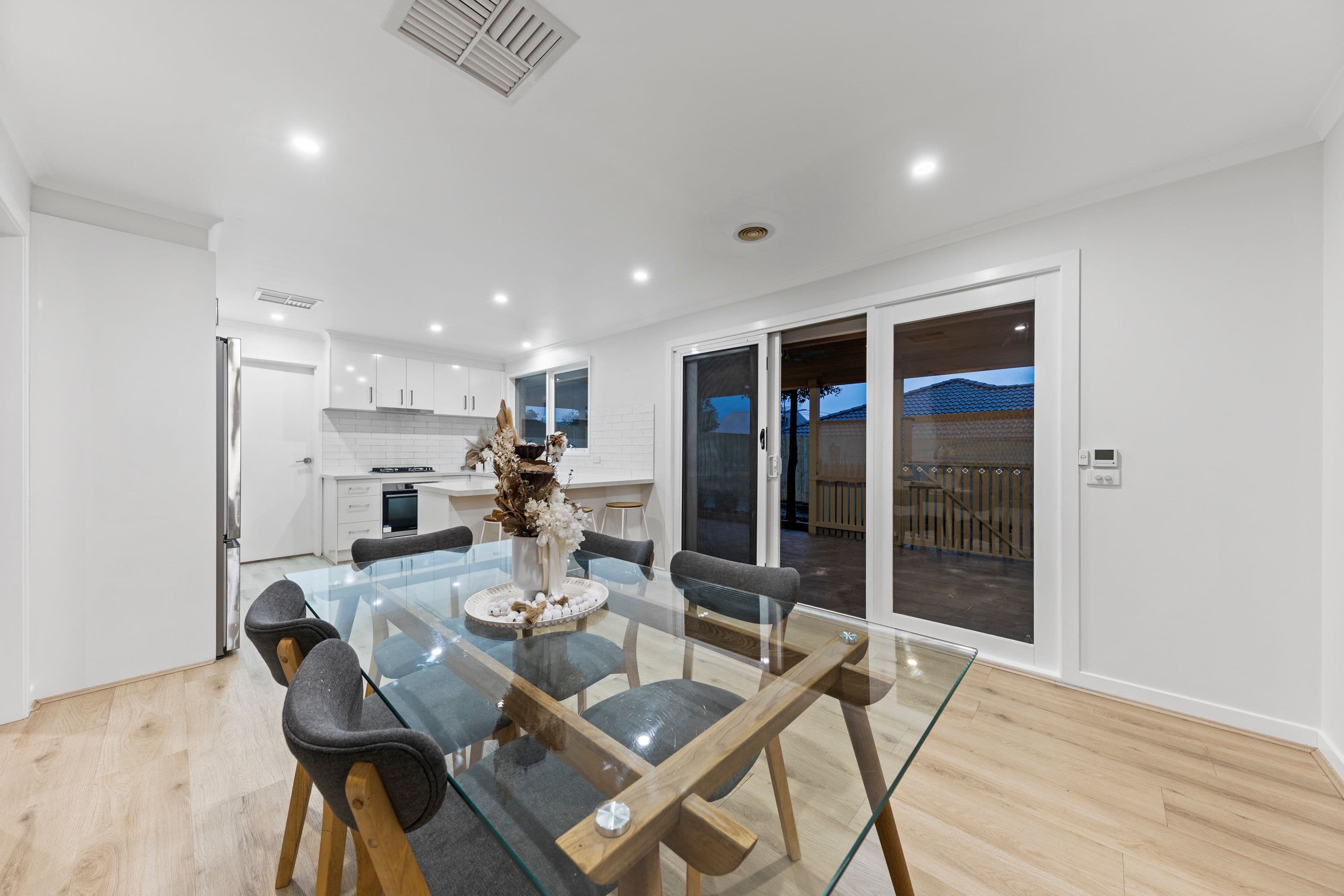 13 Leigh Drive , Pakenham VIC 3810, Pakenham - Thumbnail 6