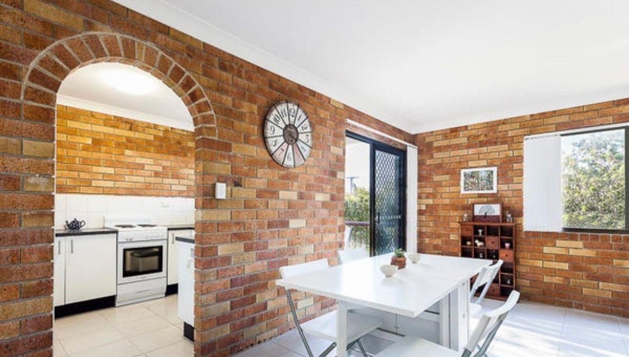 24 Eversley Terrace , Yeronga QLD 4104, Yeronga - Thumbnail 2