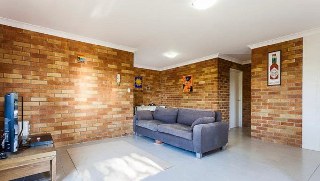 24 Eversley Terrace , Yeronga QLD 4104, Yeronga - Thumbnail 3