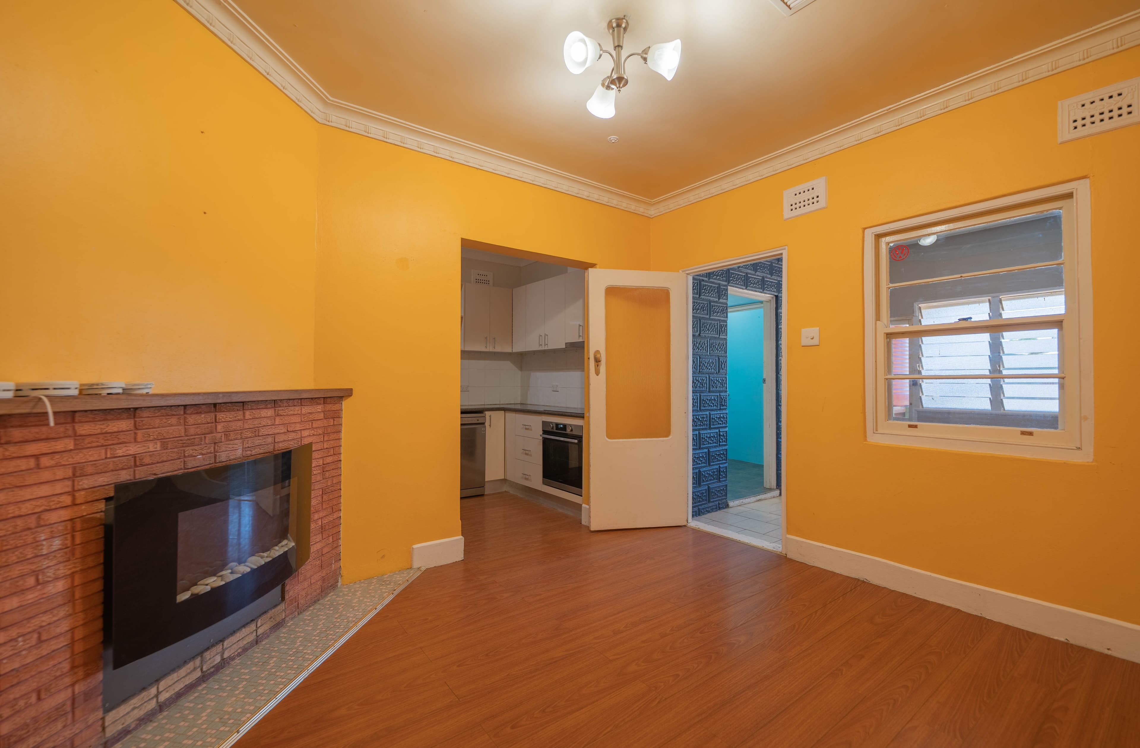 19 Waratah Street , Parkes NSW 2870, Parkes - Thumbnail 2