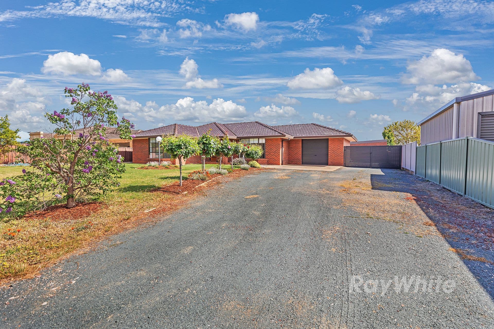 2 Dingee Road , Rochester VIC 3561, Rochester - Thumbnail 2