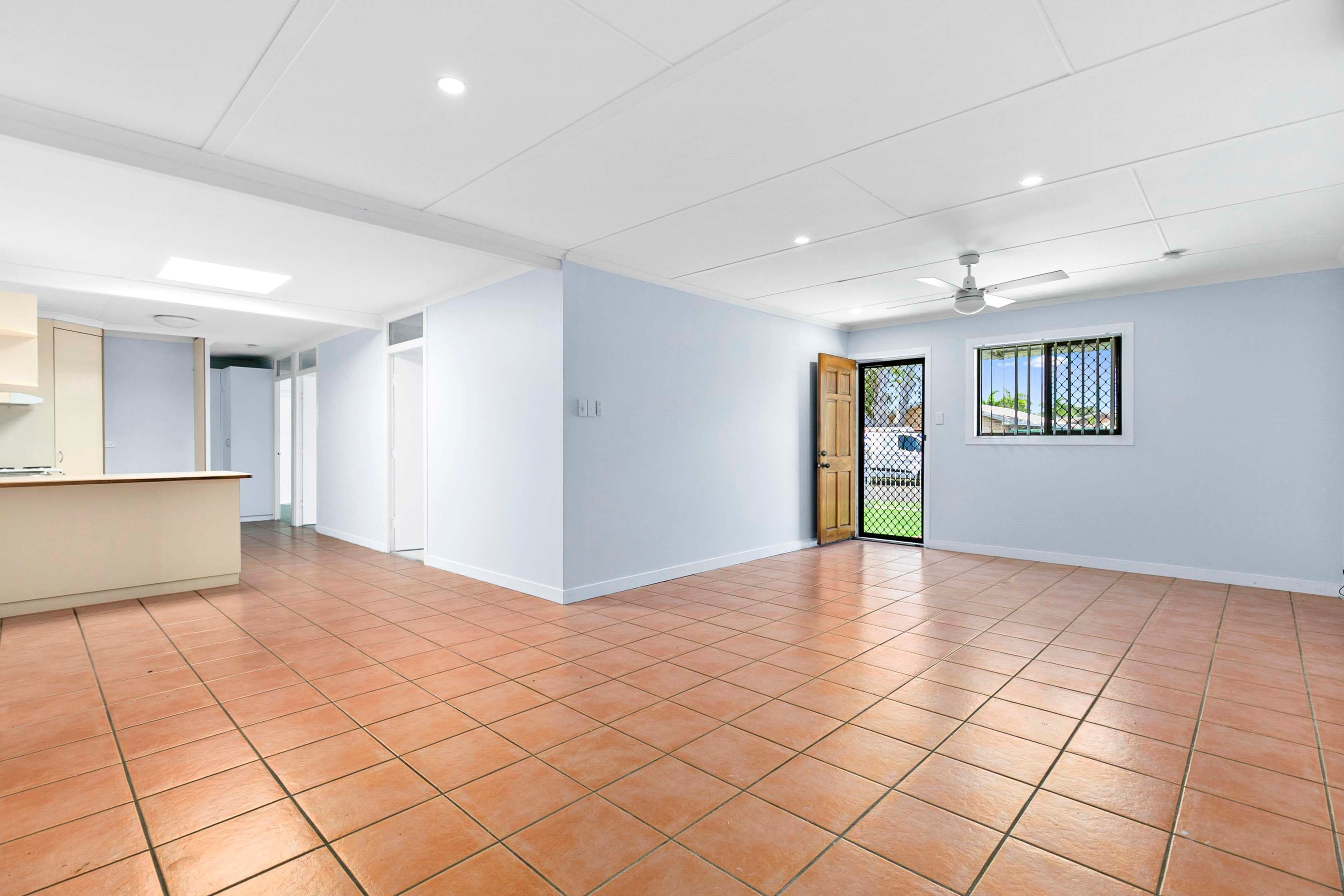 1 Drummond Street , Urangan QLD 4655, Urangan - Thumbnail 4
