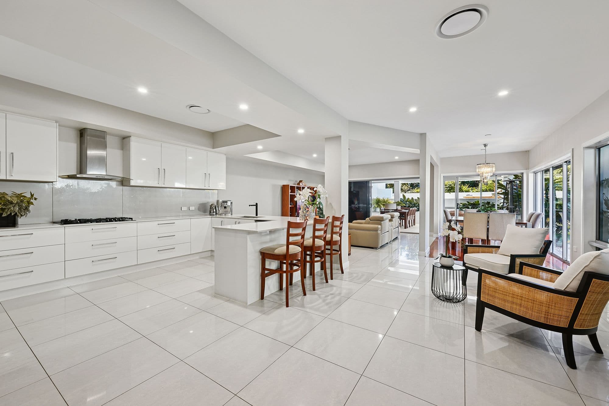 8004B Vista Drive , Benowa QLD 4217, Benowa - Thumbnail 7