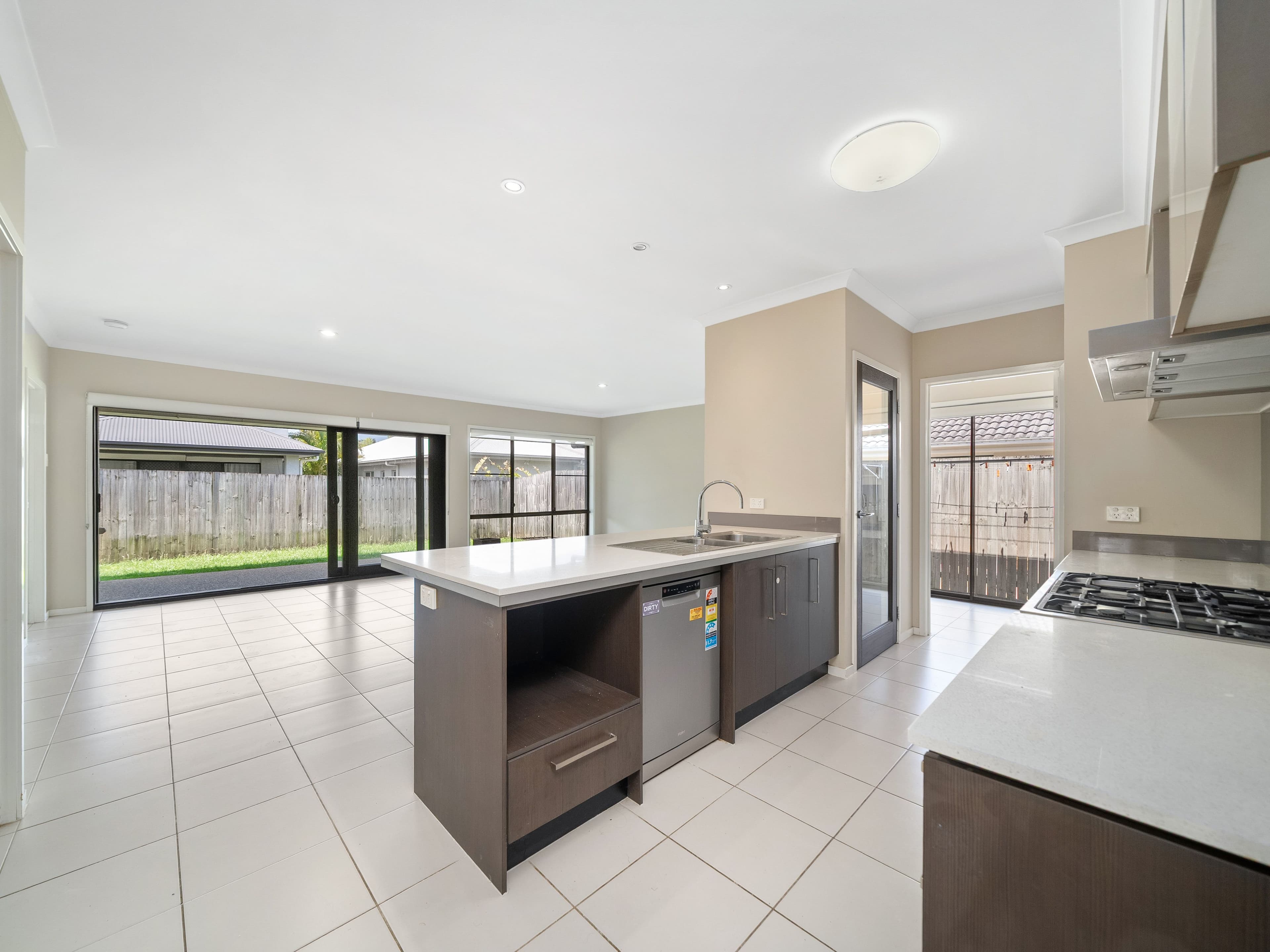 19 Borbidge Street , North Lakes QLD 4509, North Lakes - Thumbnail 3