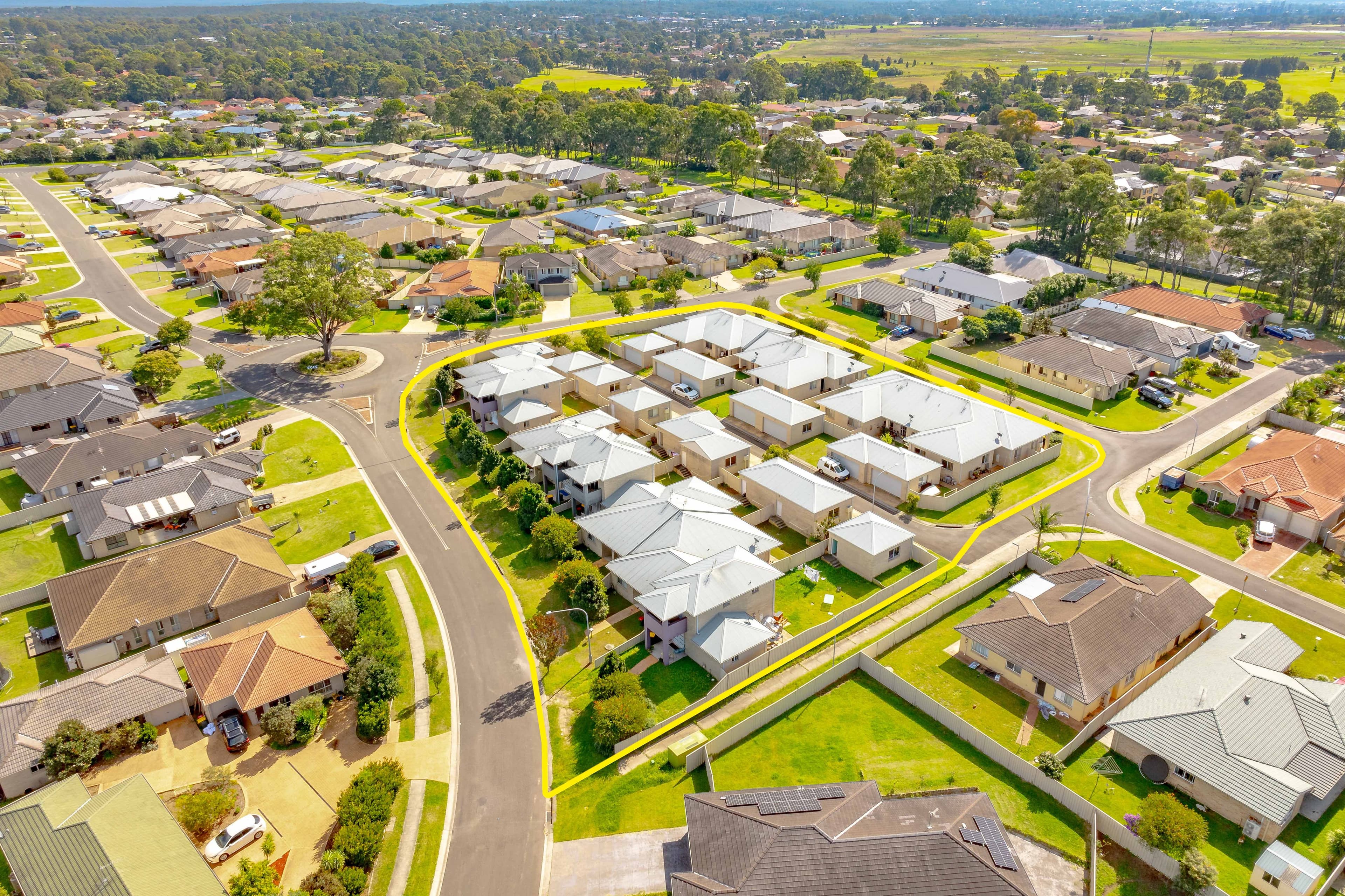 2 Ebony Link, Worrigee - Image 1