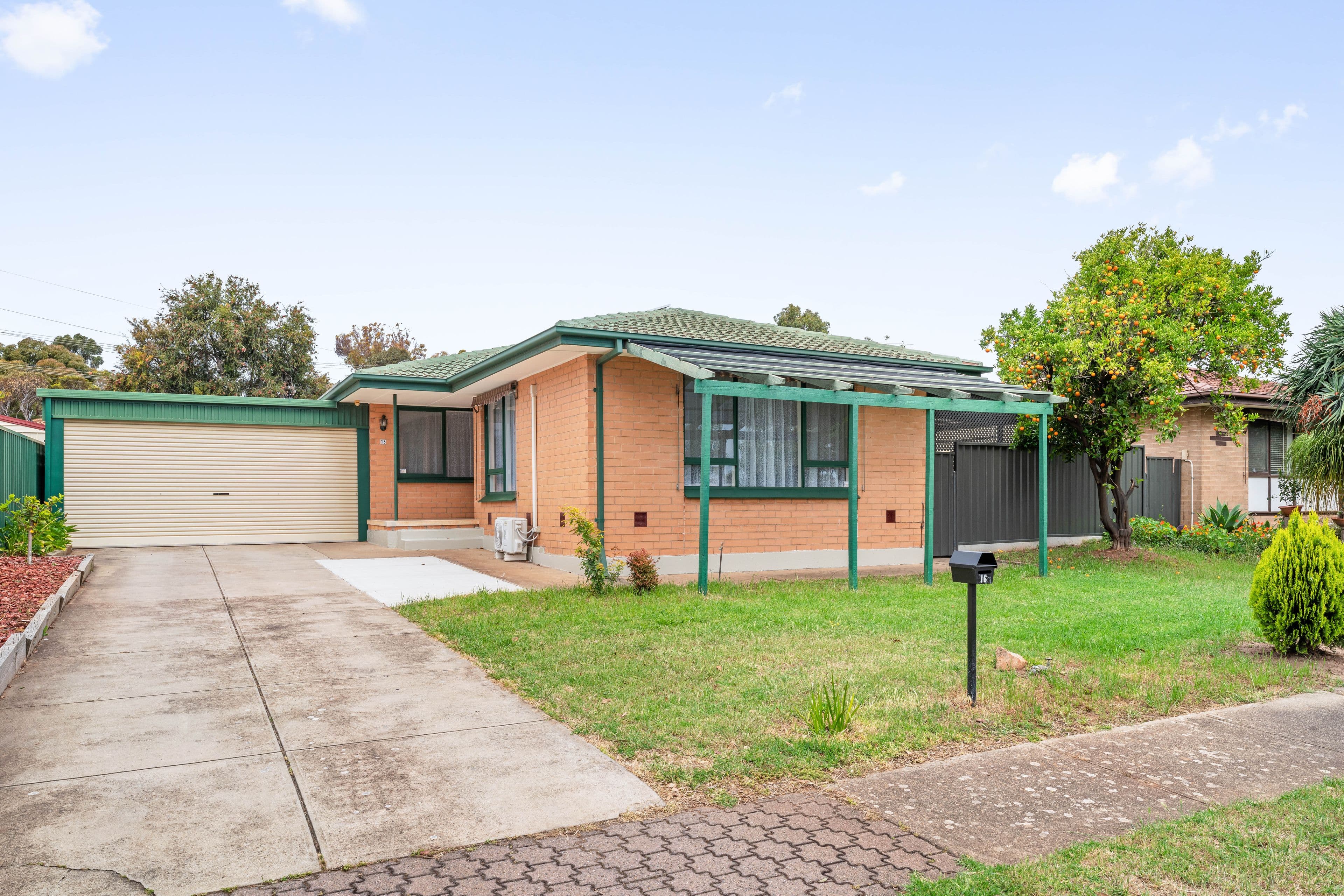 16 Mostyn Crescent , Salisbury East SA 5109, Salisbury East - Thumbnail 2