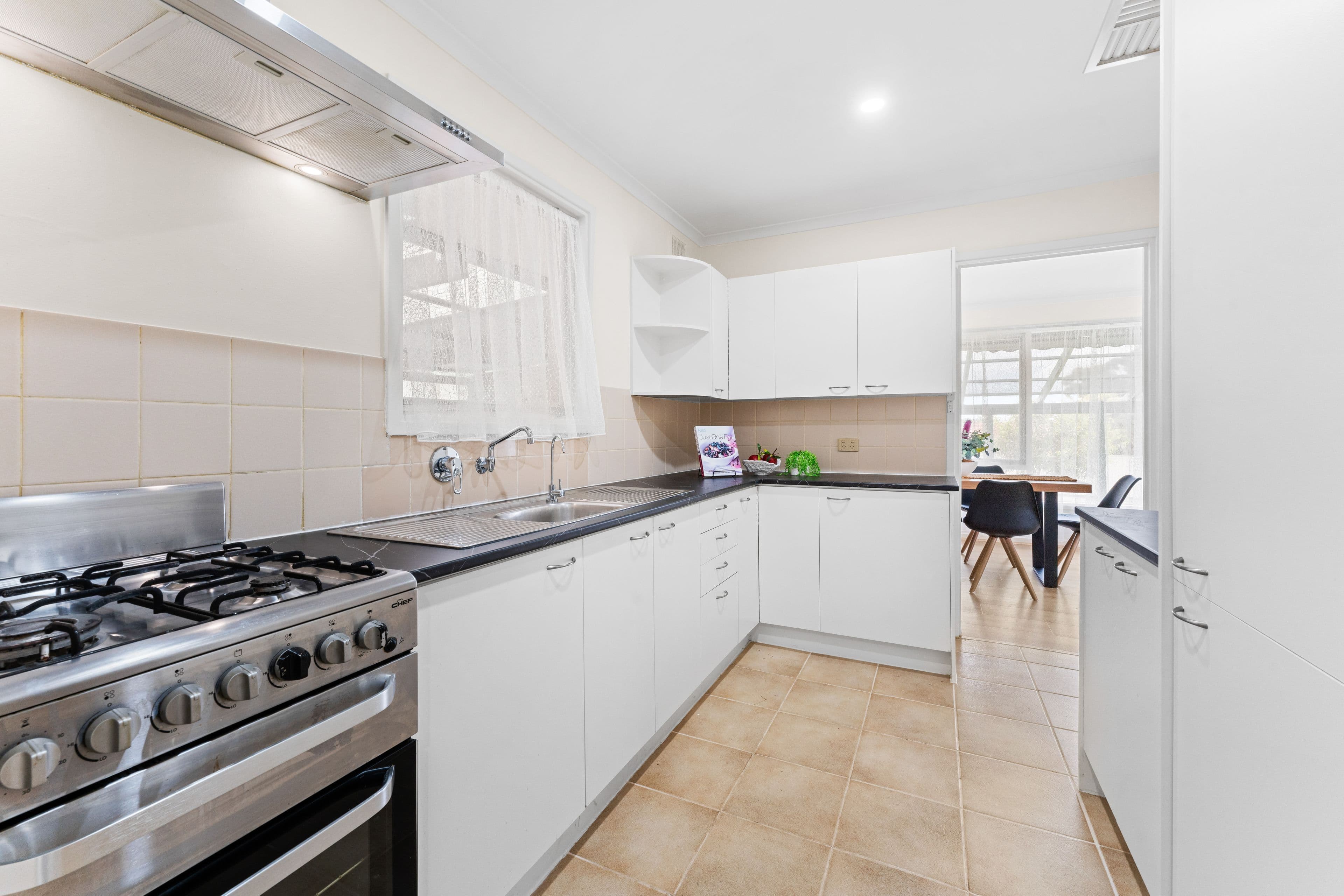 16 Mostyn Crescent , Salisbury East SA 5109, Salisbury East - Thumbnail 7
