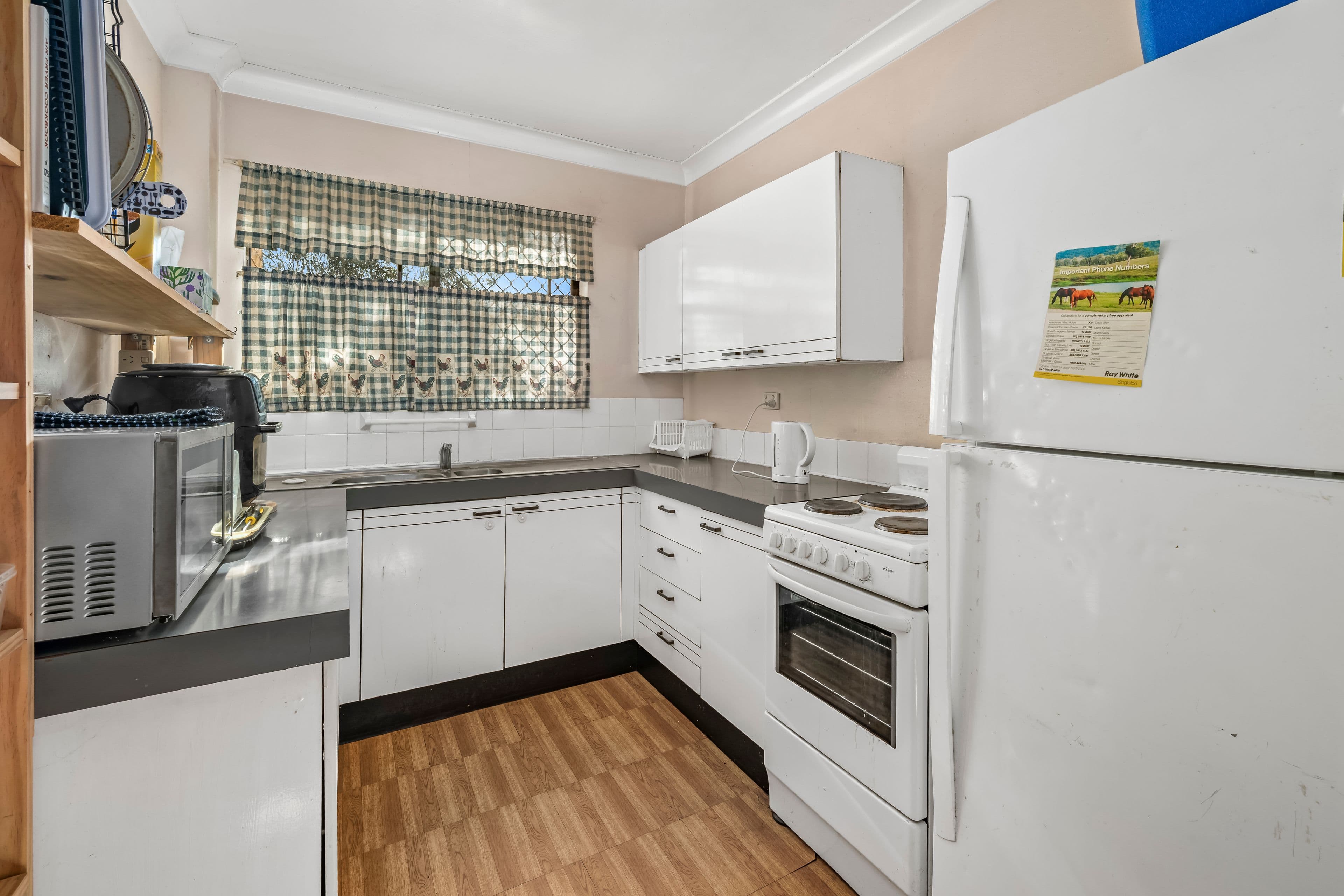 13 Boonal Street , Singleton NSW 2330, Singleton - Thumbnail 2