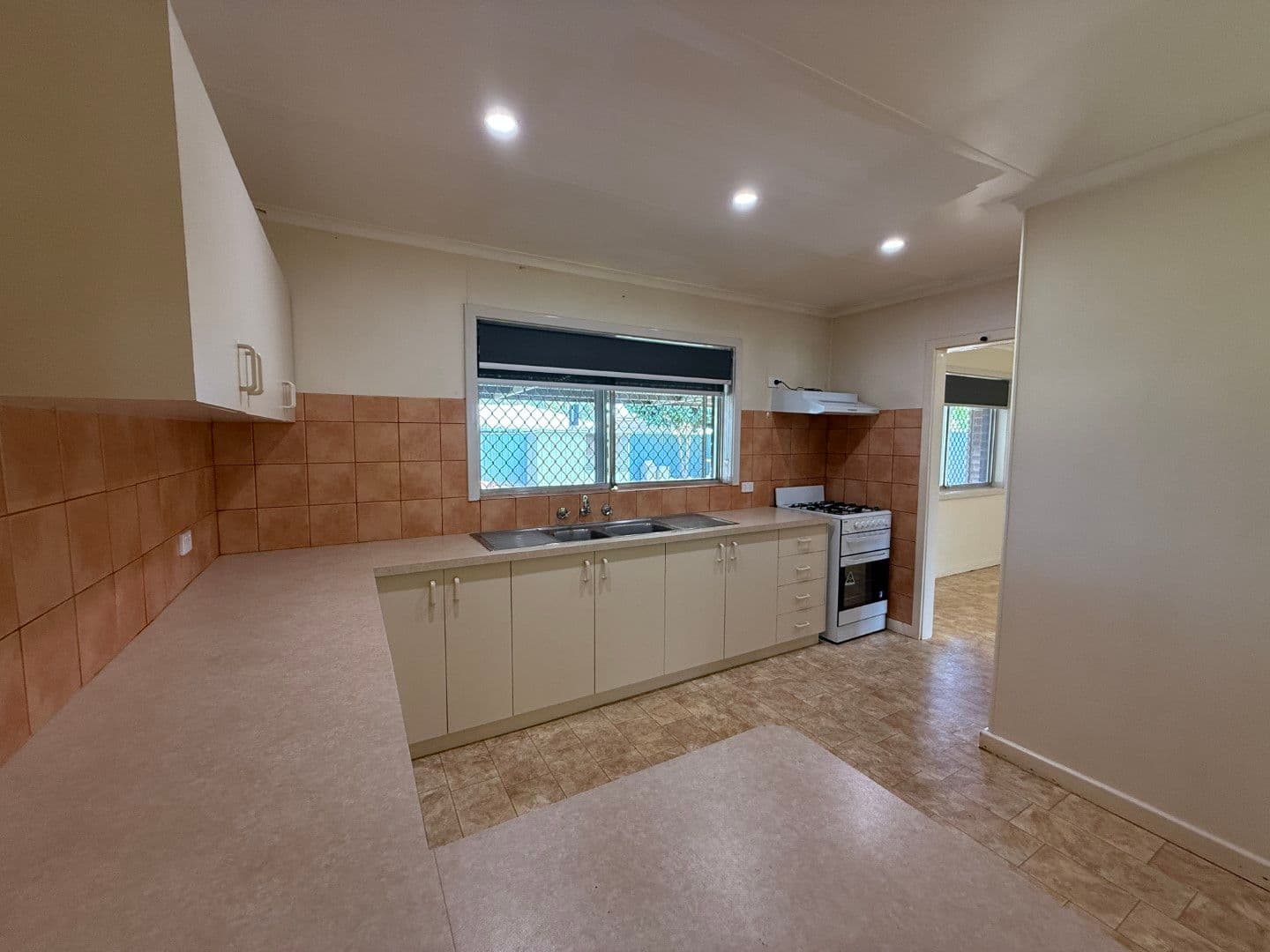 26 Emma Street, Bulgarra - Thumbnail 8