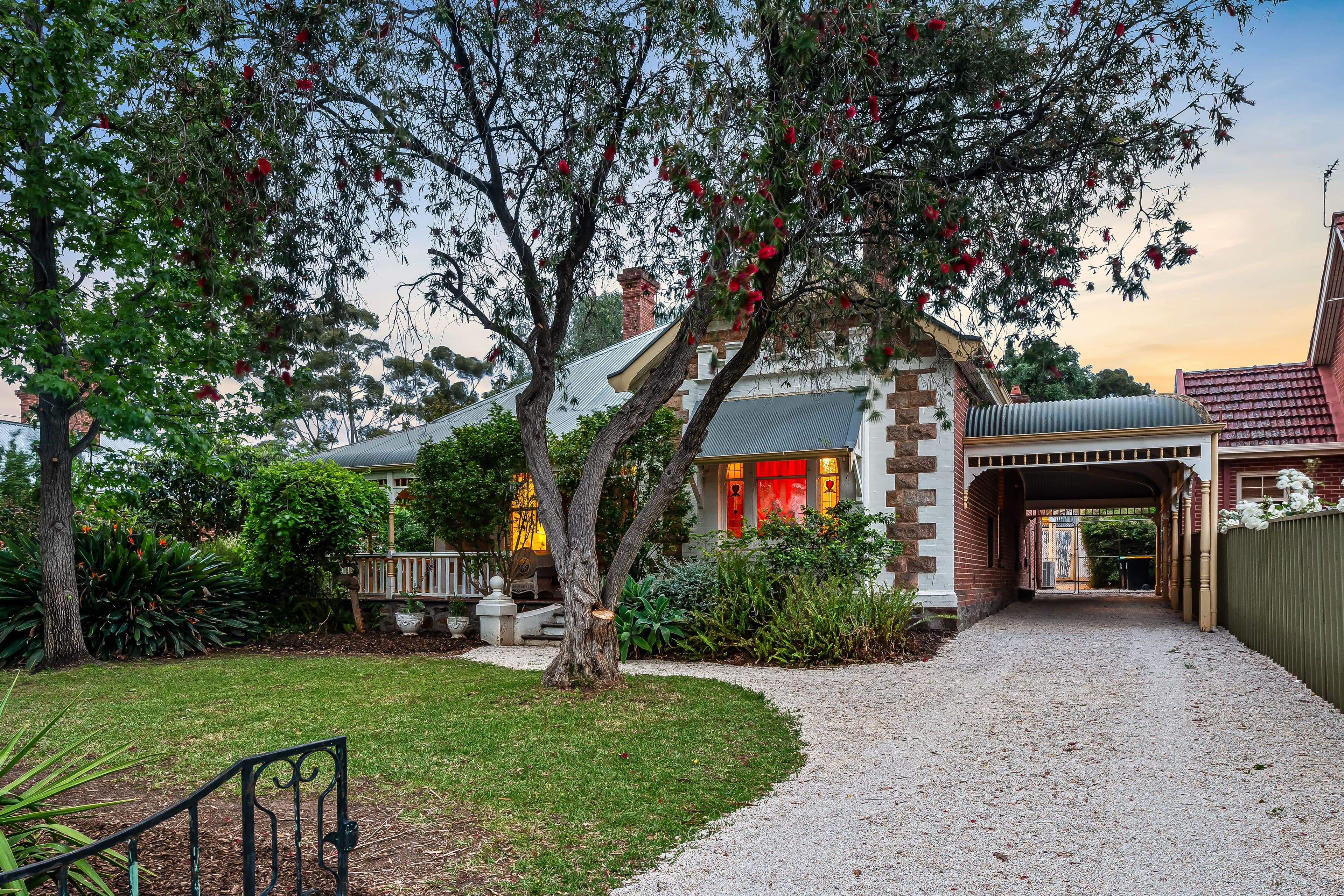 10 Penfold Road, Magill - Thumbnail 2