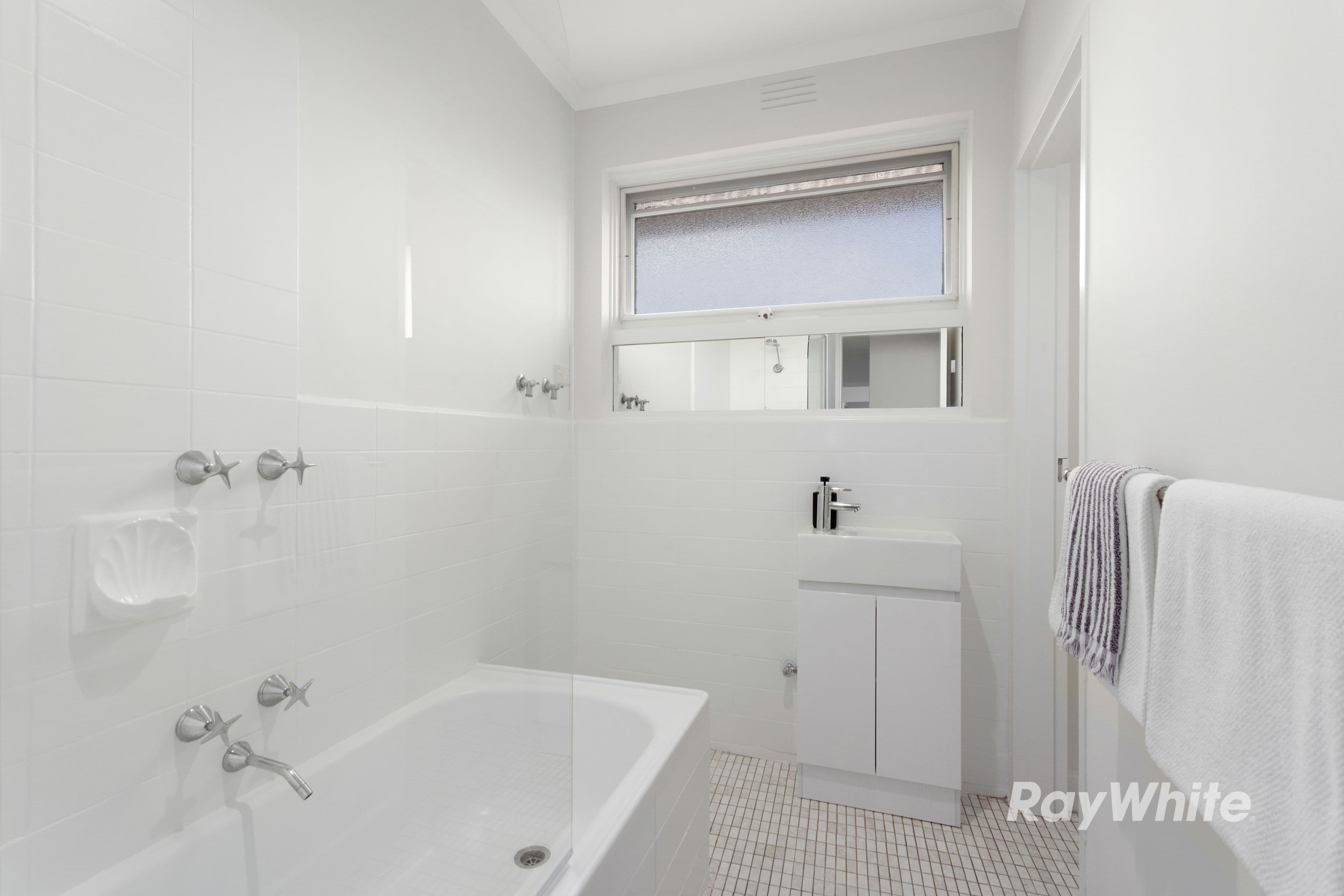 32 Royal Avenue , Glen Huntly VIC 3163, Glen Huntly - Thumbnail 7