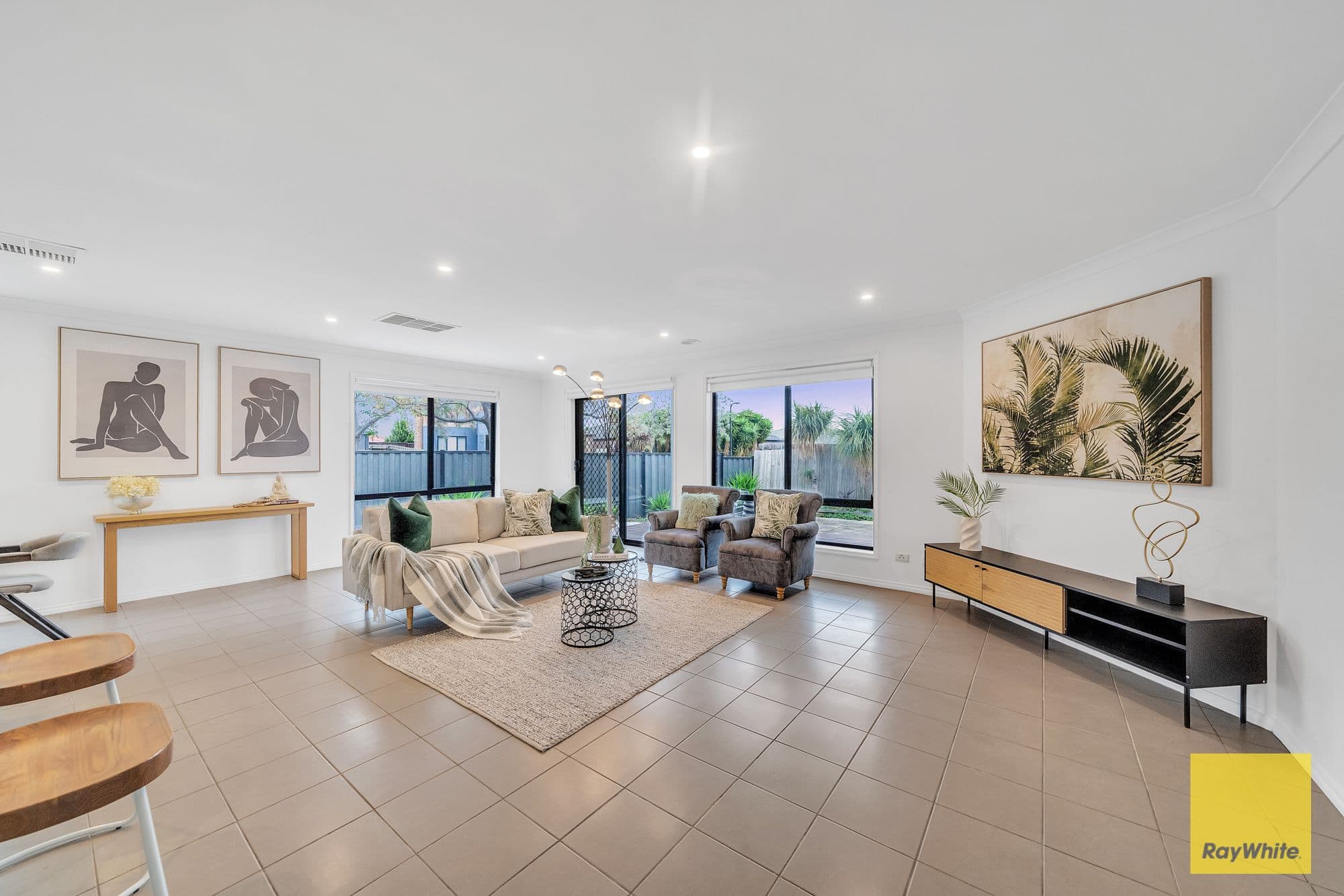 98 Rose Grange Boulevard , Tarneit VIC 3029, Tarneit - Thumbnail 5