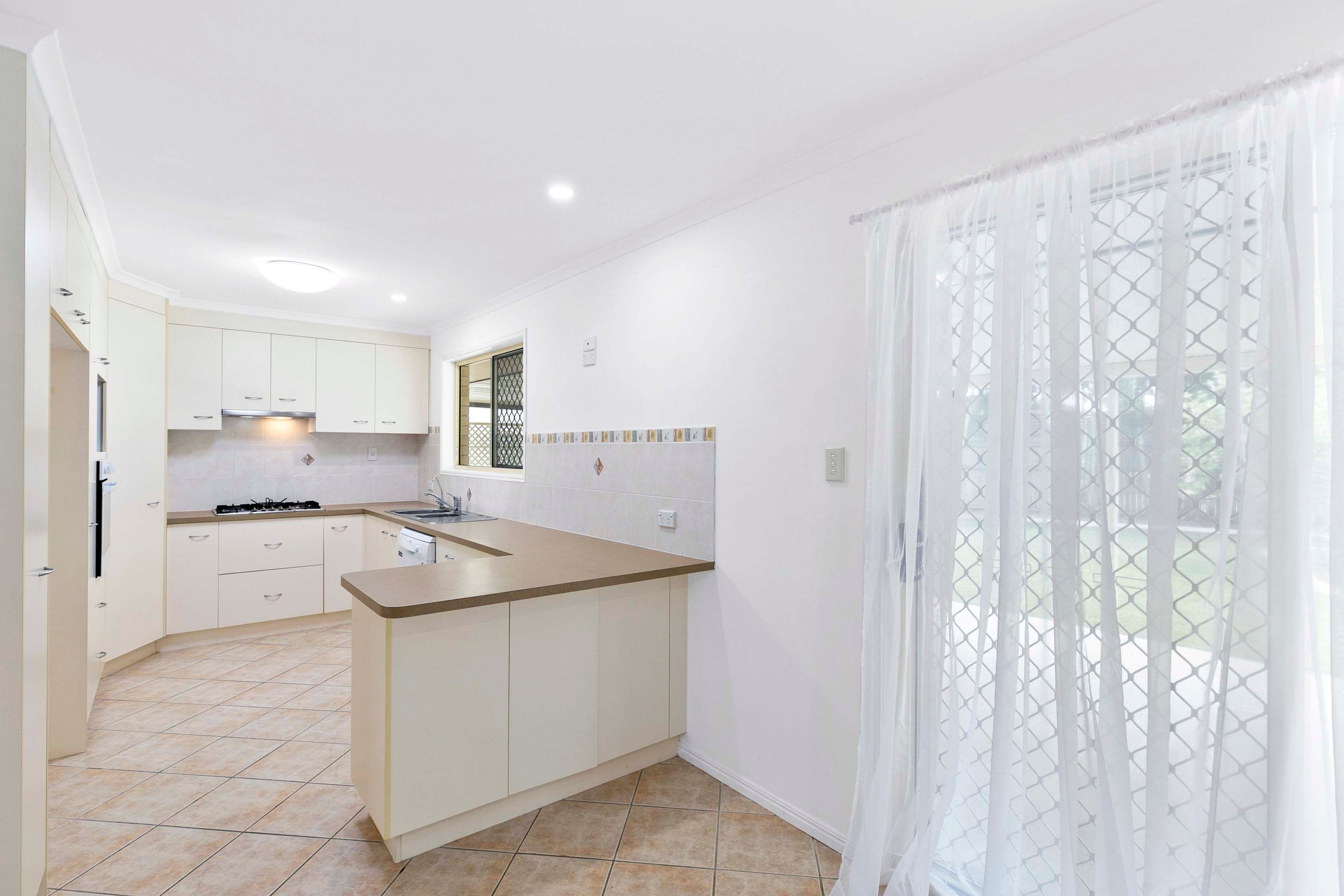 23 Spinnaker Drive , Point Vernon QLD 4655, Point Vernon - Thumbnail 8