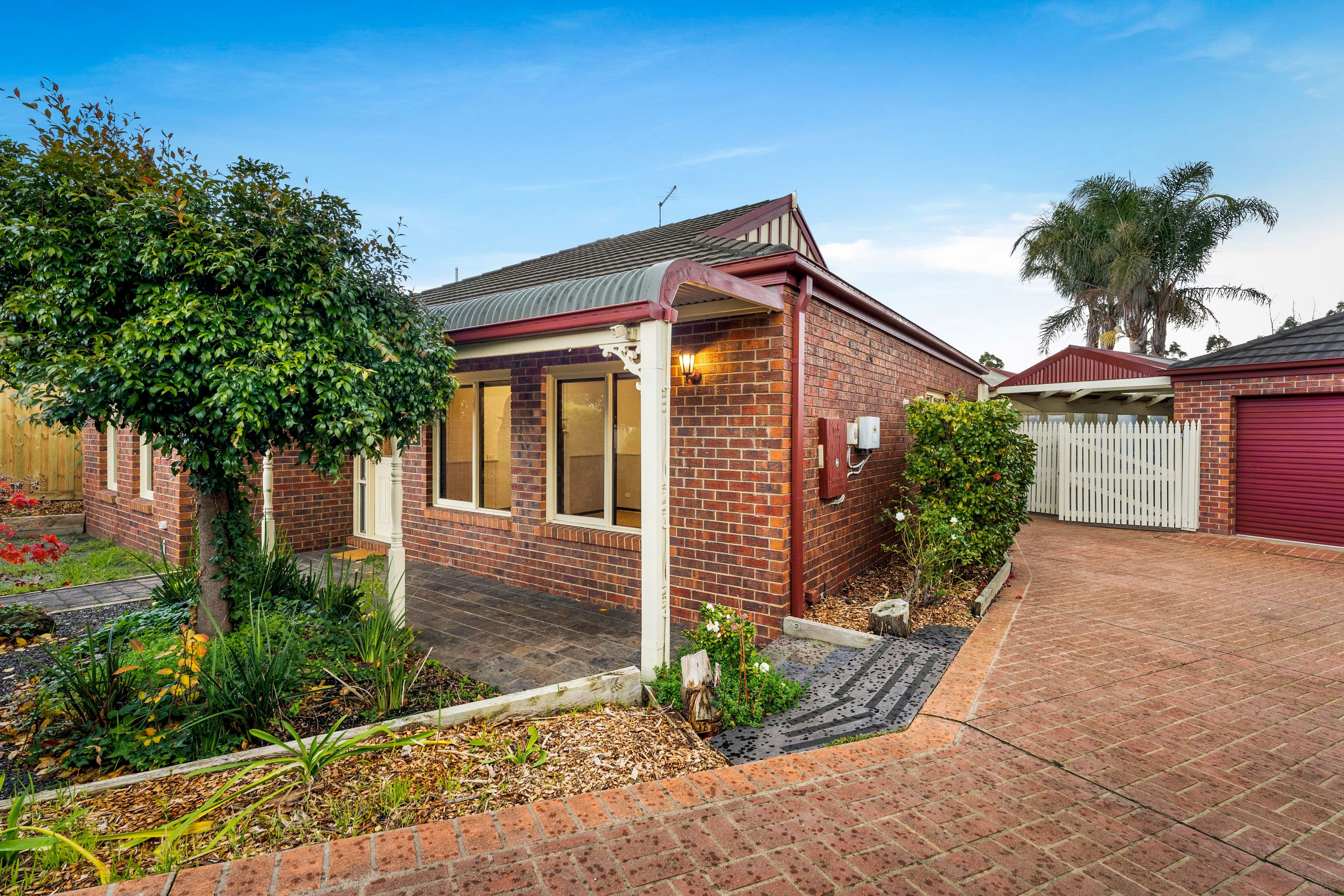 4 Furness Court , Berwick VIC 3806, Berwick - Thumbnail 2