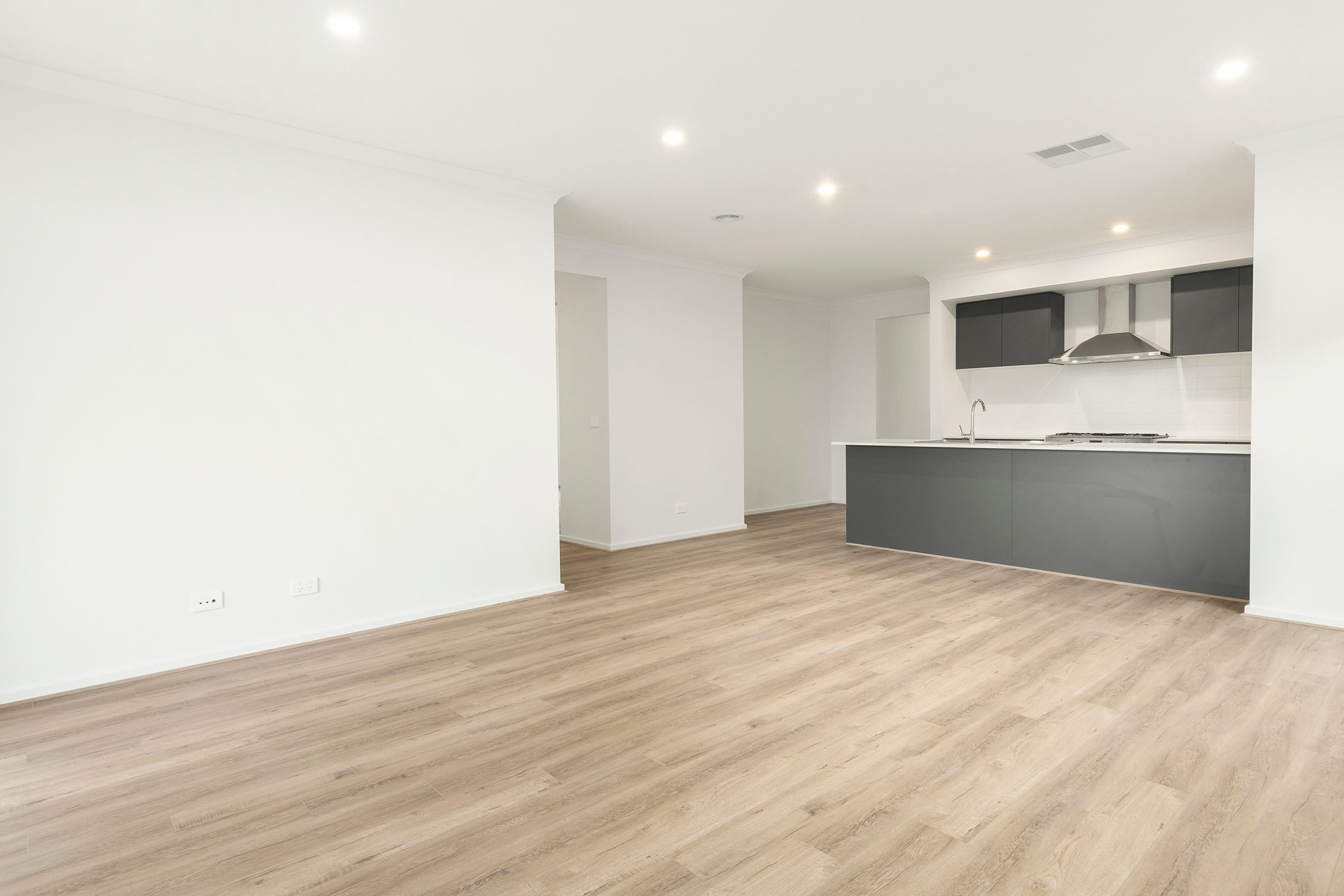 10 Dalgety Street , Mickleham VIC 3064, Mickleham - Thumbnail 3