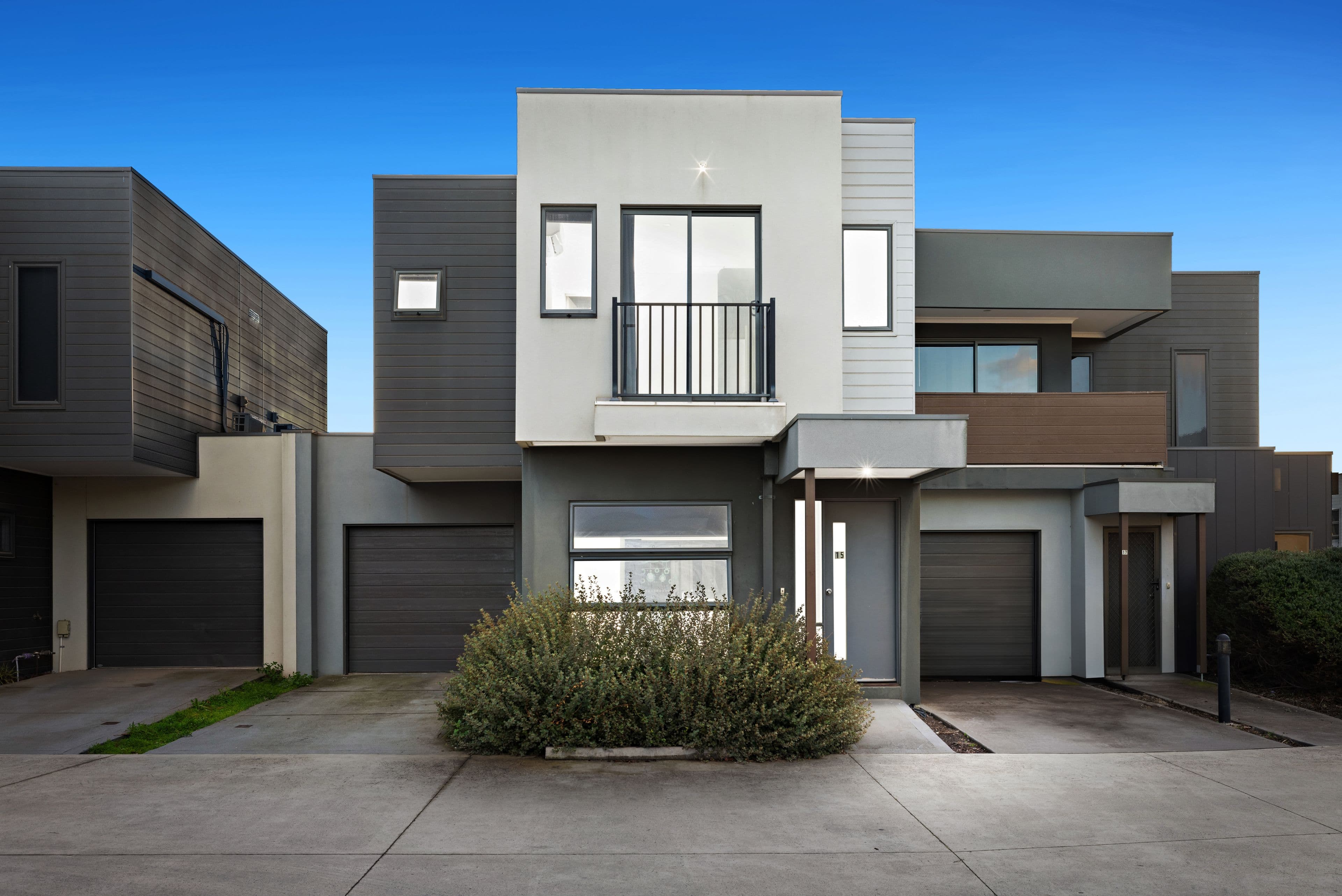 15 Tanino Road , Cranbourne West VIC 3977, Cranbourne West - Image 1