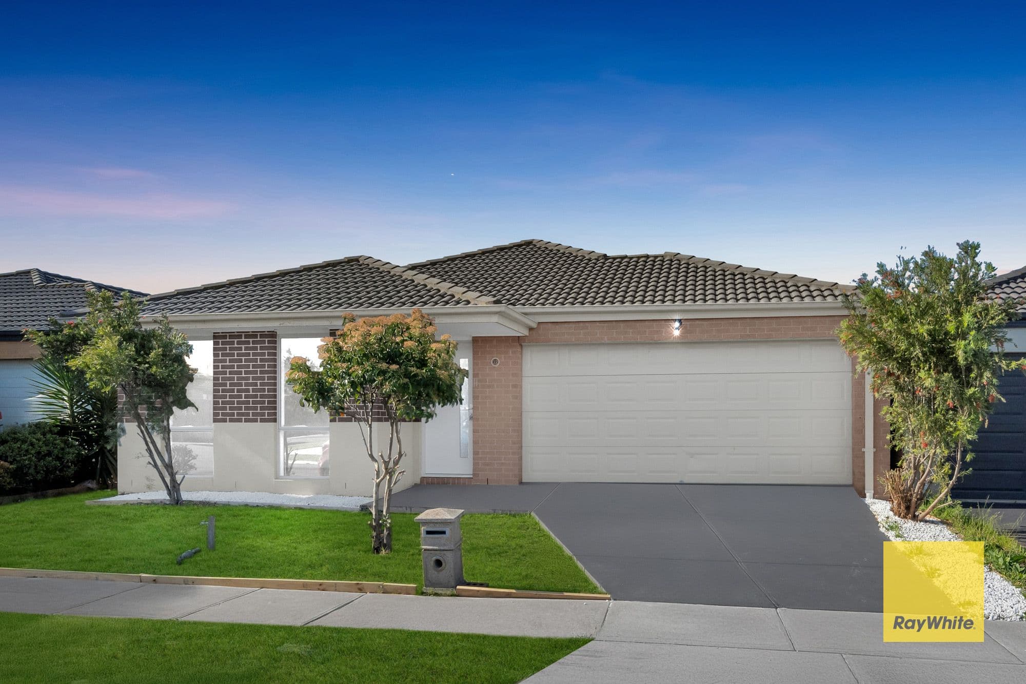 22 Mazel Drive , Tarneit VIC 3029, Tarneit - Thumbnail 2