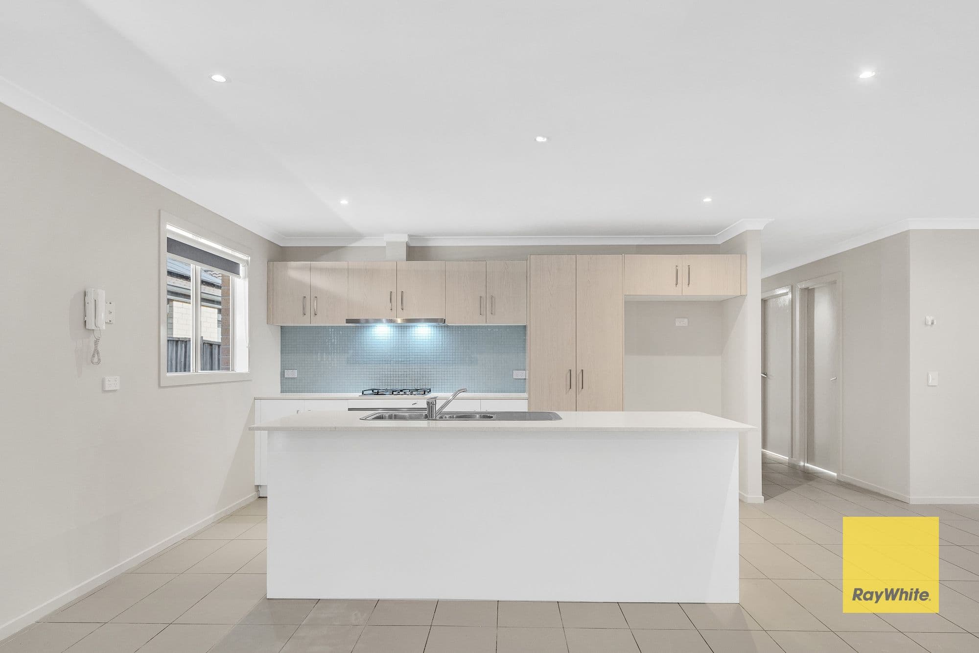 22 Mazel Drive , Tarneit VIC 3029, Tarneit - Thumbnail 4