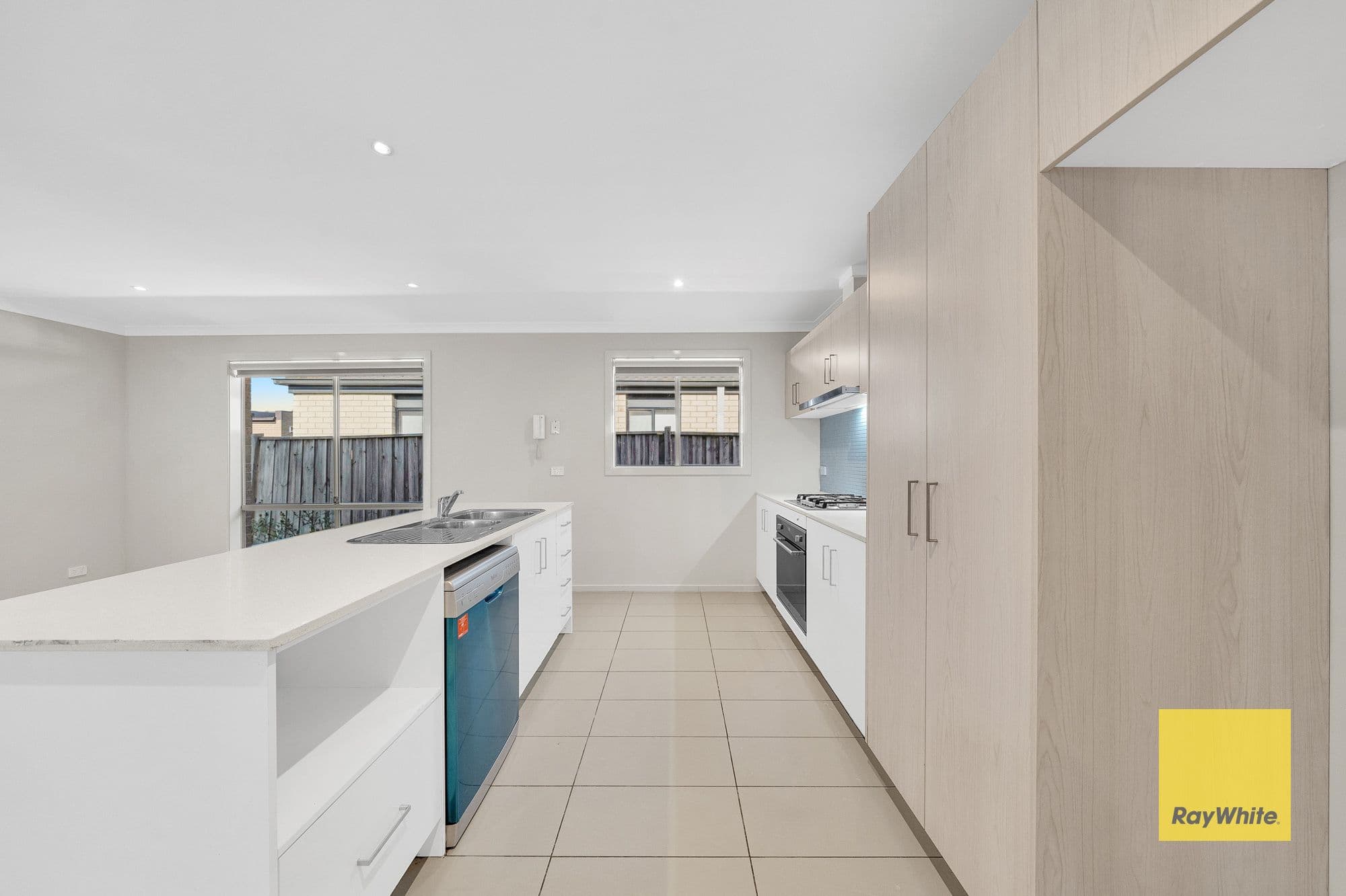 22 Mazel Drive , Tarneit VIC 3029, Tarneit - Thumbnail 5