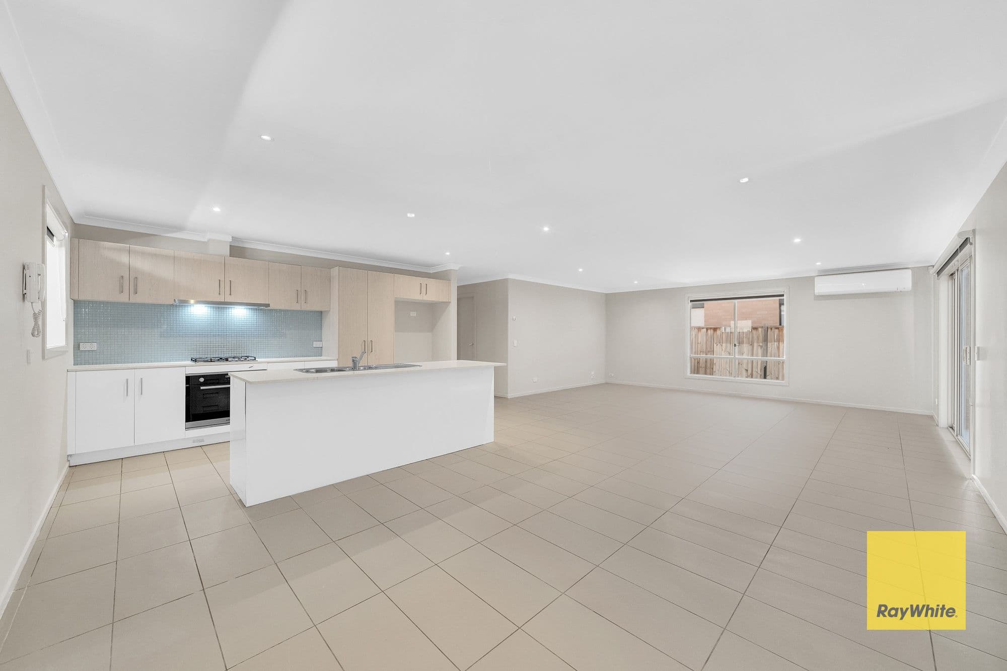 22 Mazel Drive , Tarneit VIC 3029, Tarneit - Thumbnail 6