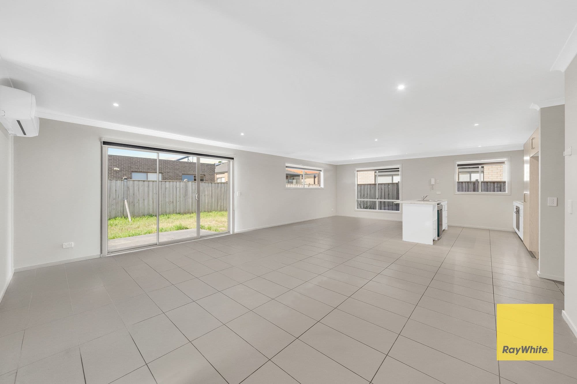 22 Mazel Drive , Tarneit VIC 3029, Tarneit - Thumbnail 8