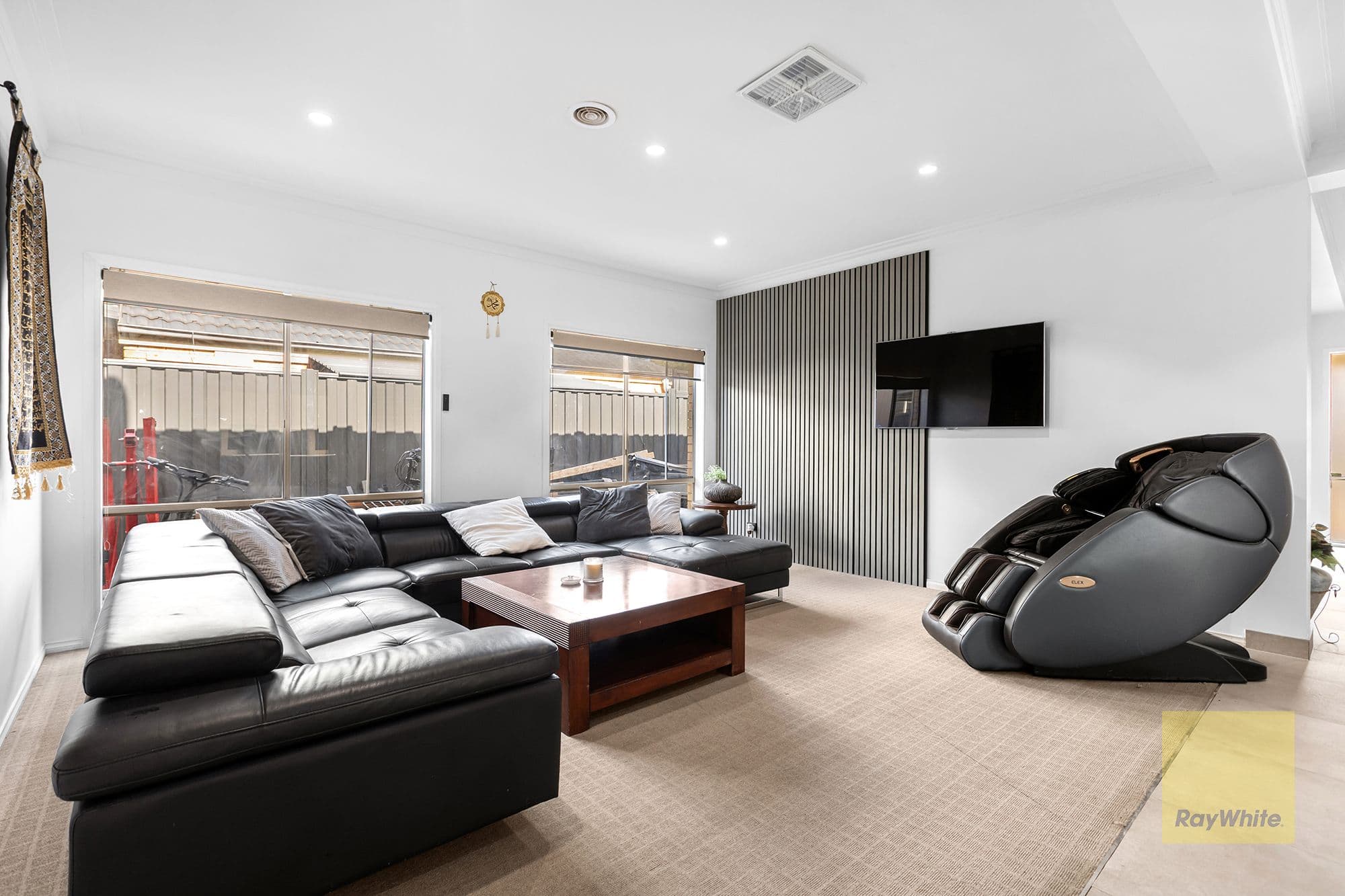 4 Earlswood Close , Caroline Springs VIC 3023, Caroline Springs - Thumbnail 8