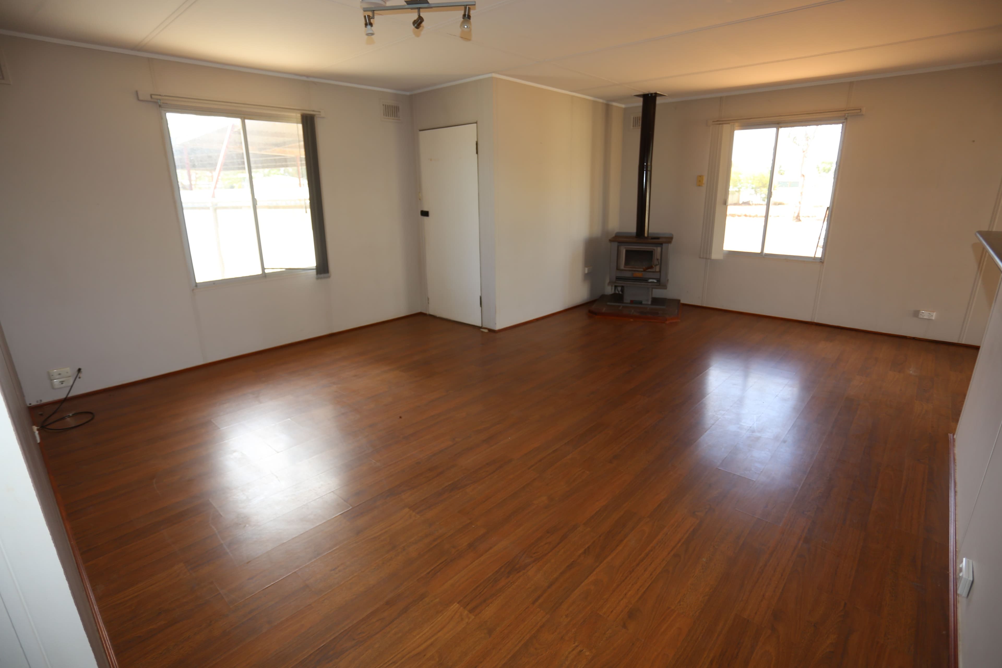7 Oleosa Court , Kambalda West WA 6442, Kambalda West - Thumbnail 2