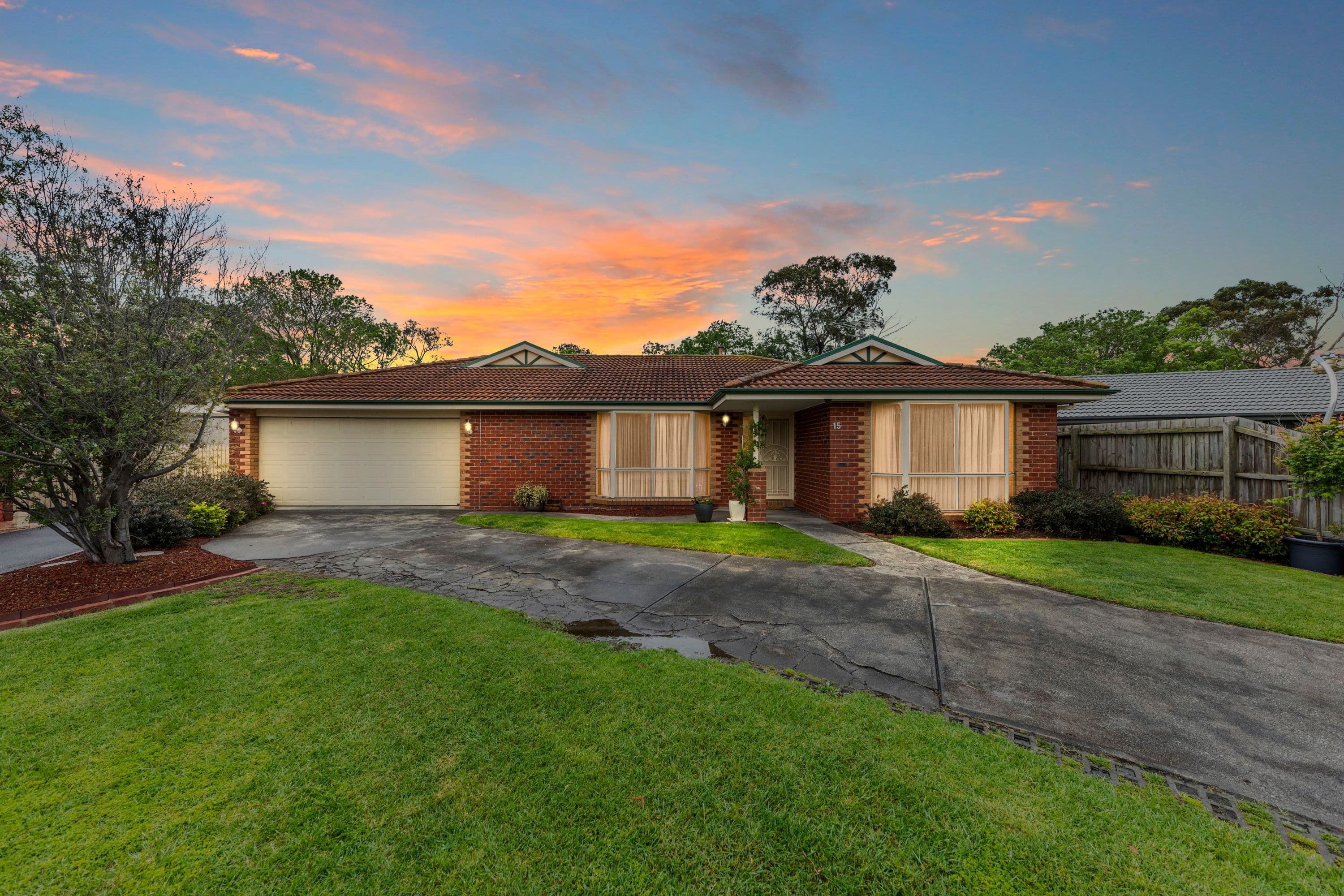15 Adam Court, Pakenham - Image 1