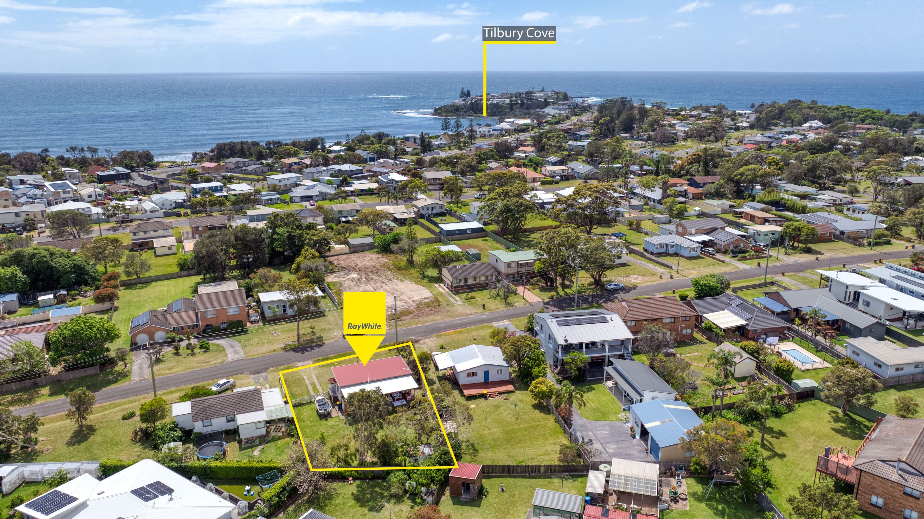 3 Broadview Avenue , Culburra Beach NSW 2540, Culburra Beach - Thumbnail 2