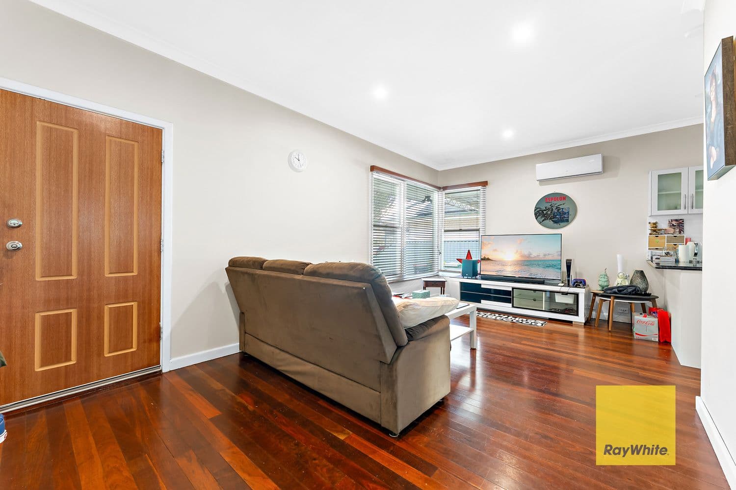21 Crellin Way , Cloverdale WA 6105, Cloverdale - Thumbnail 3